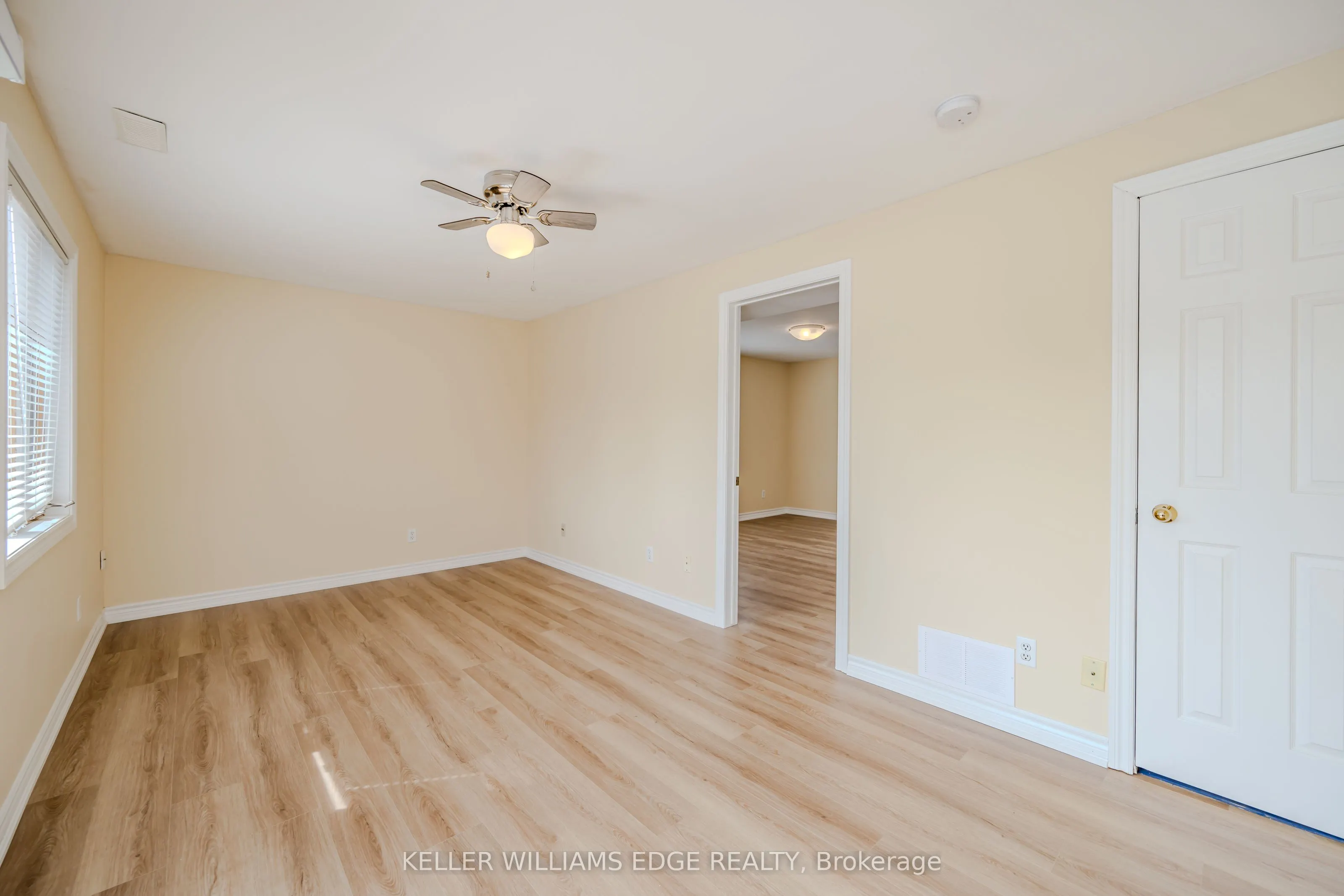 22 Mill Street S