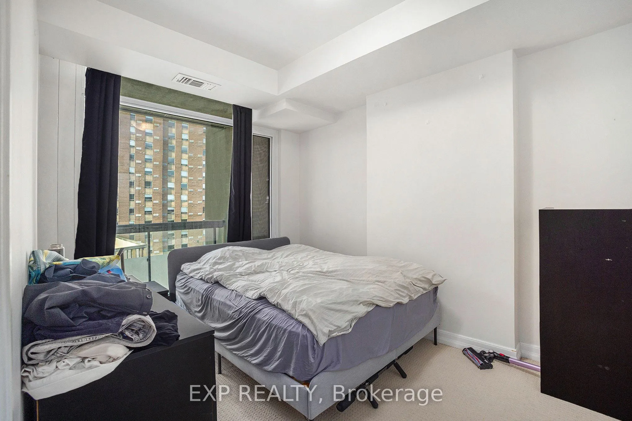 238 Besserer Street, #609