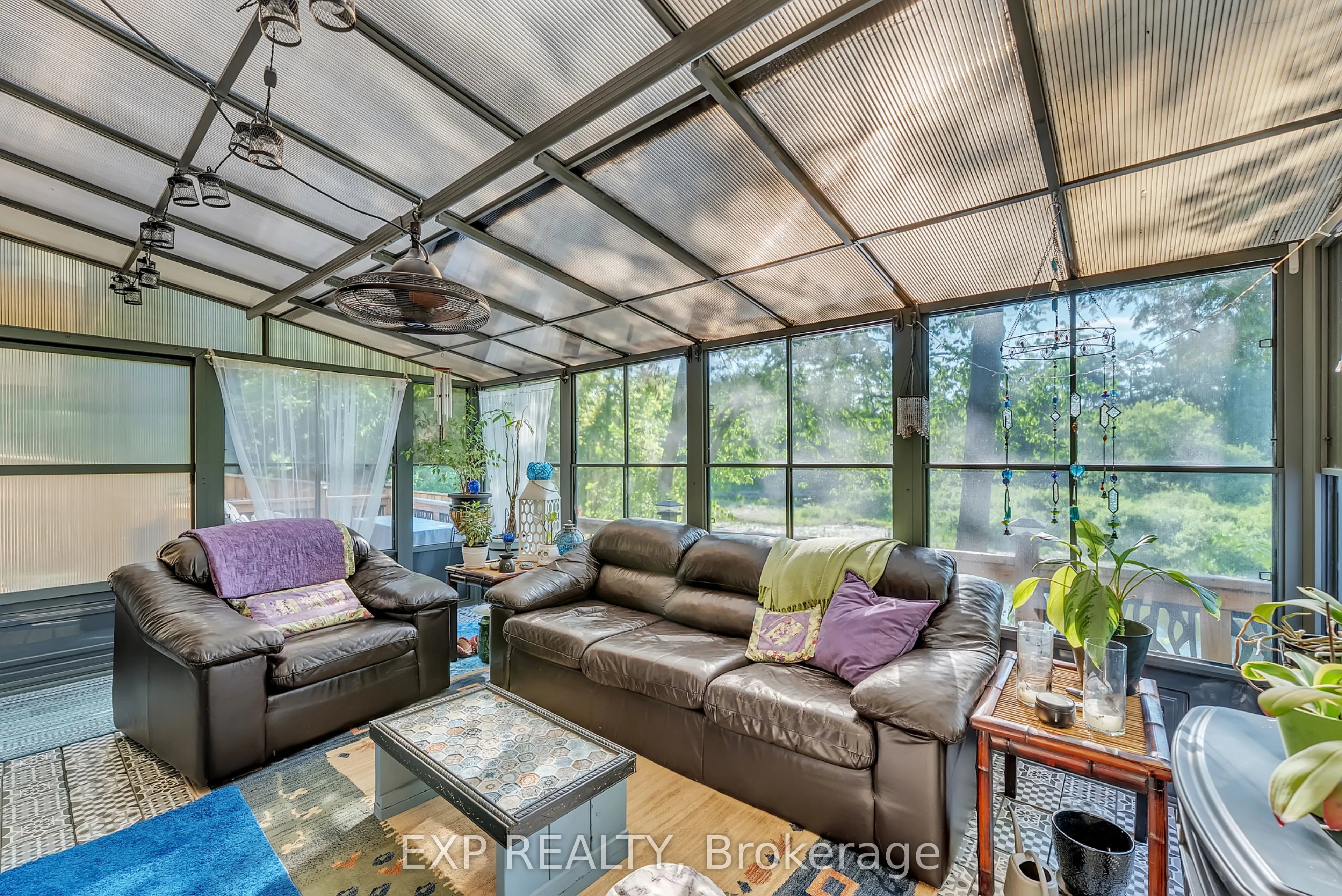 587 Scuttlehole Road