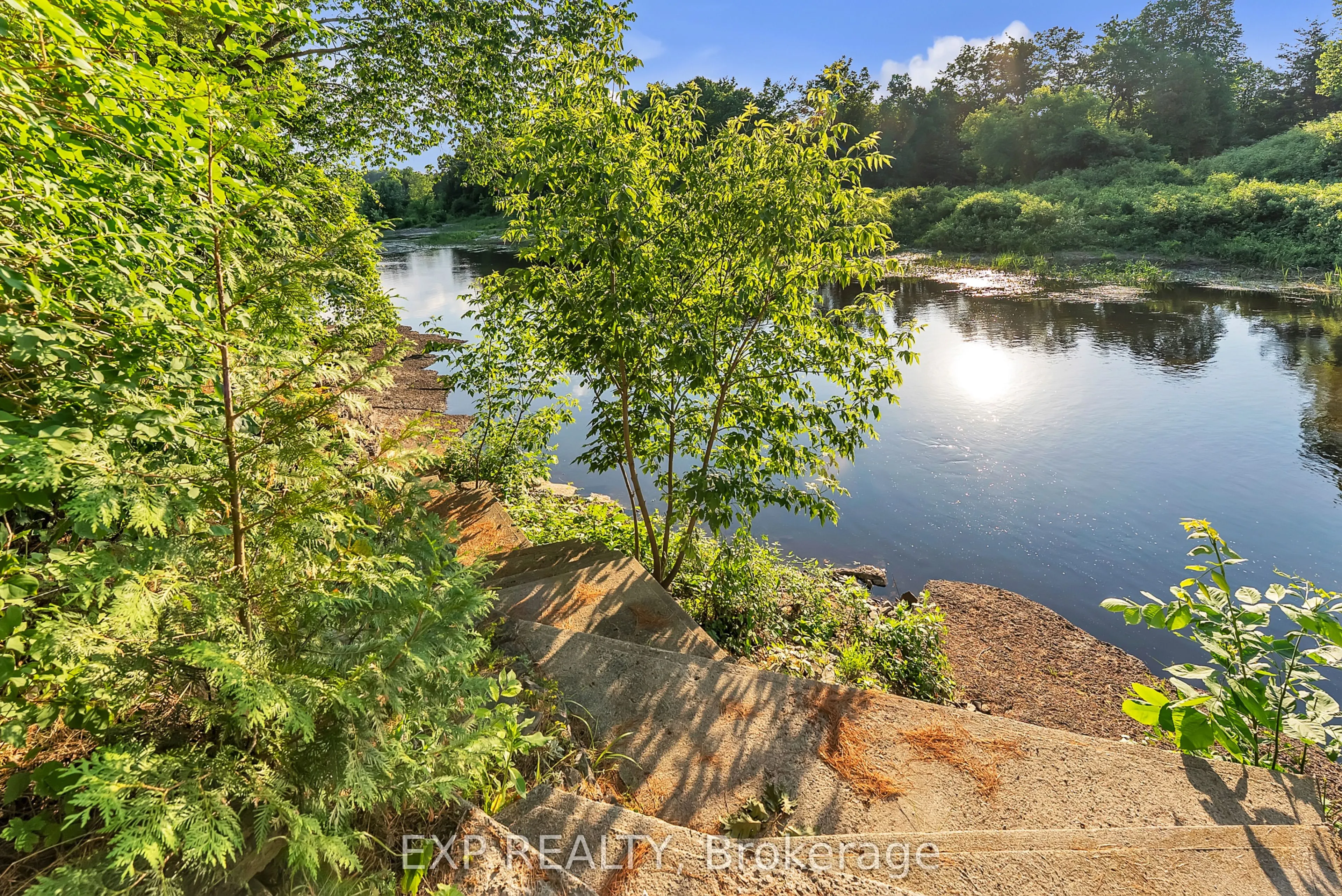 587 Scuttlehole Road