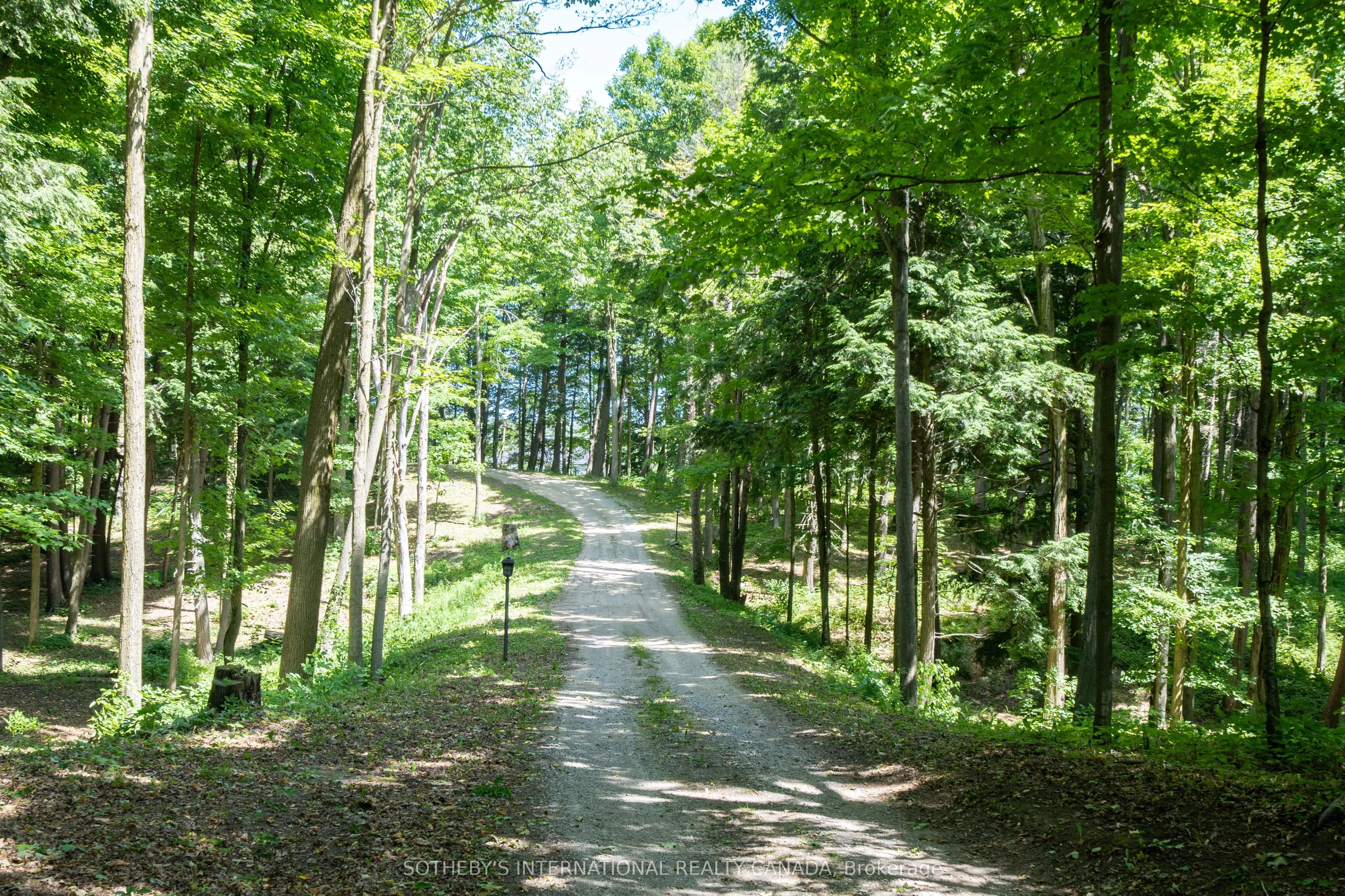 428308 25th Side Road