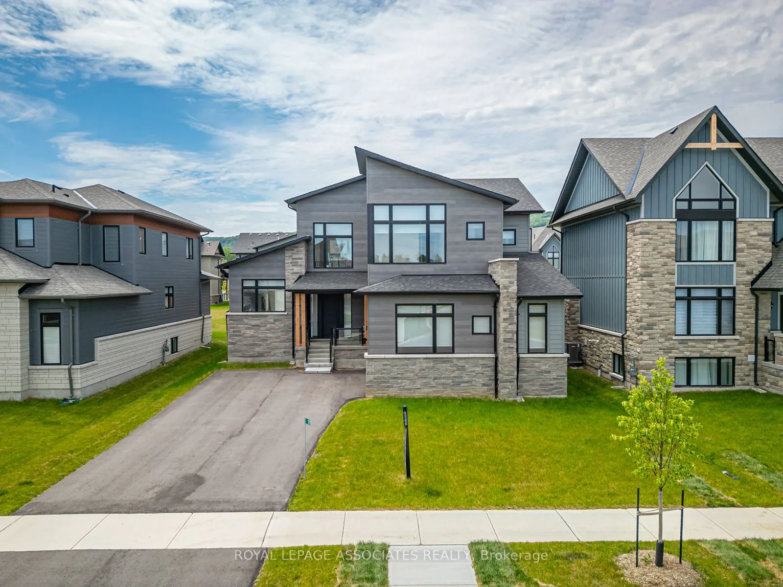 111 Cattail Crescent