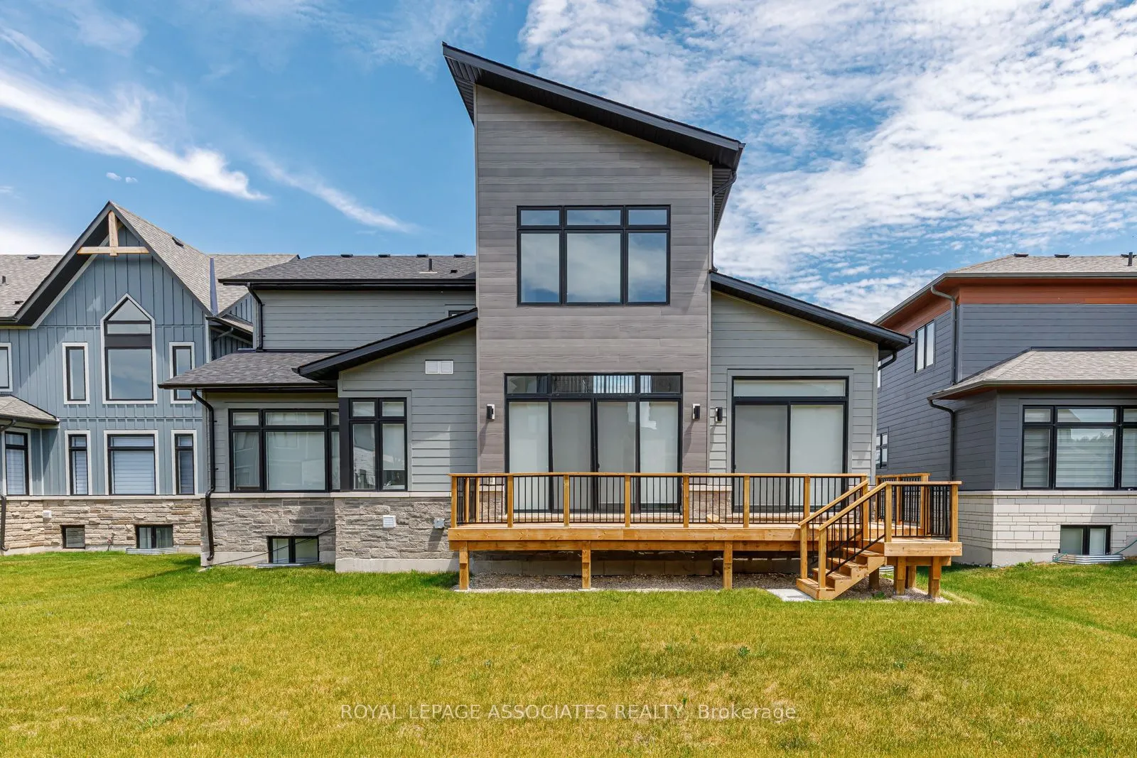 111 Cattail Crescent