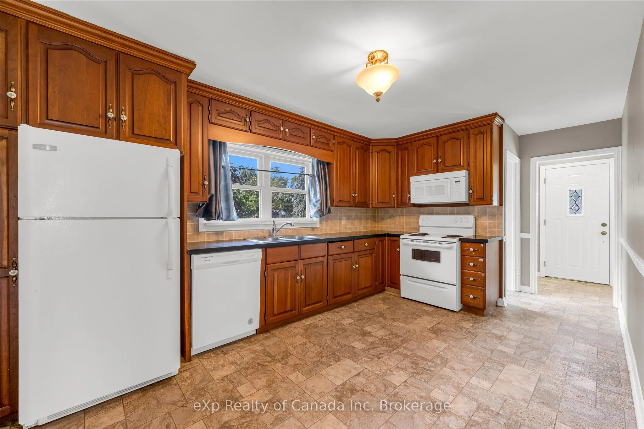87 Homewood Avenue