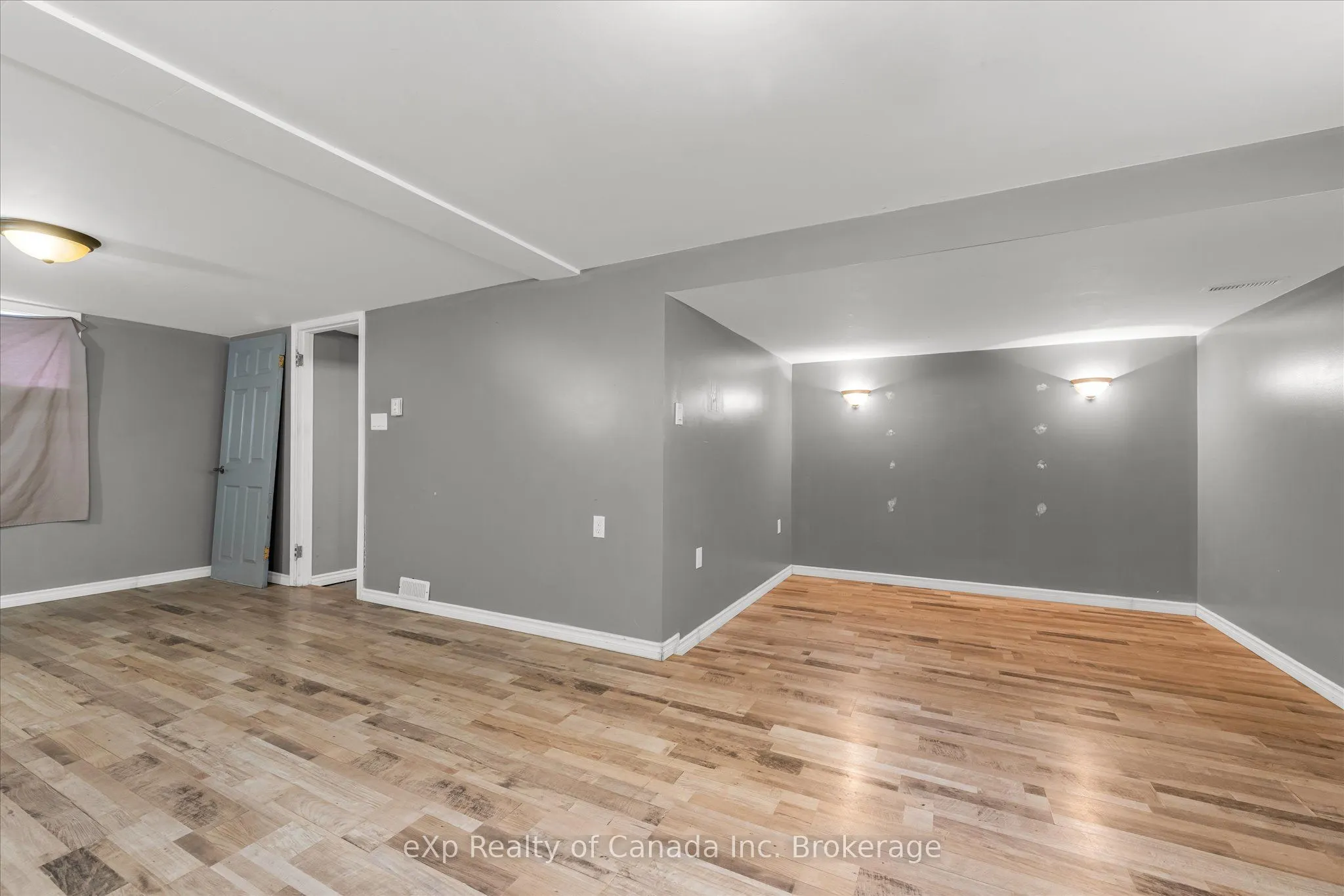 87 Homewood Avenue