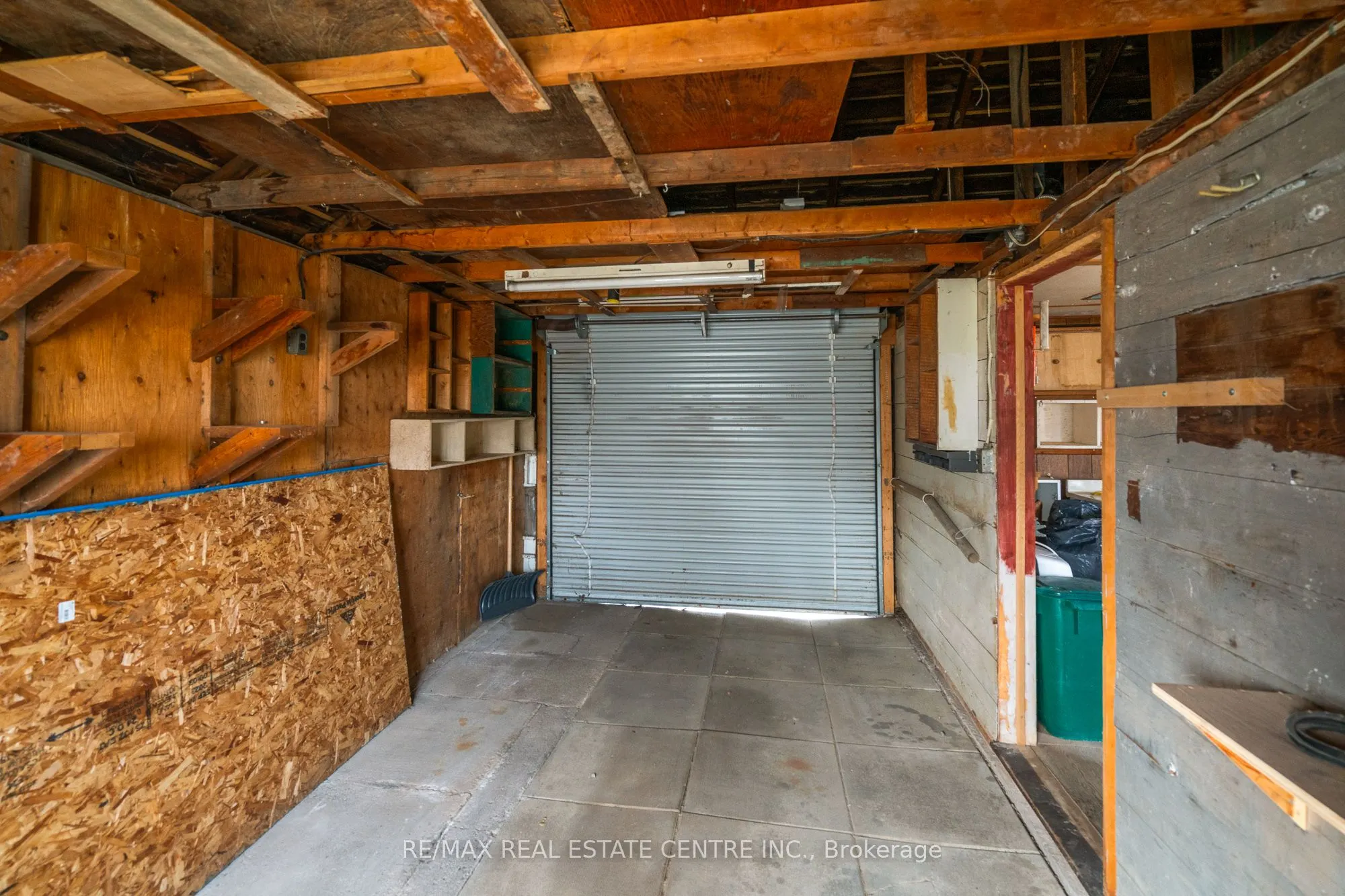 318 Clarence Street