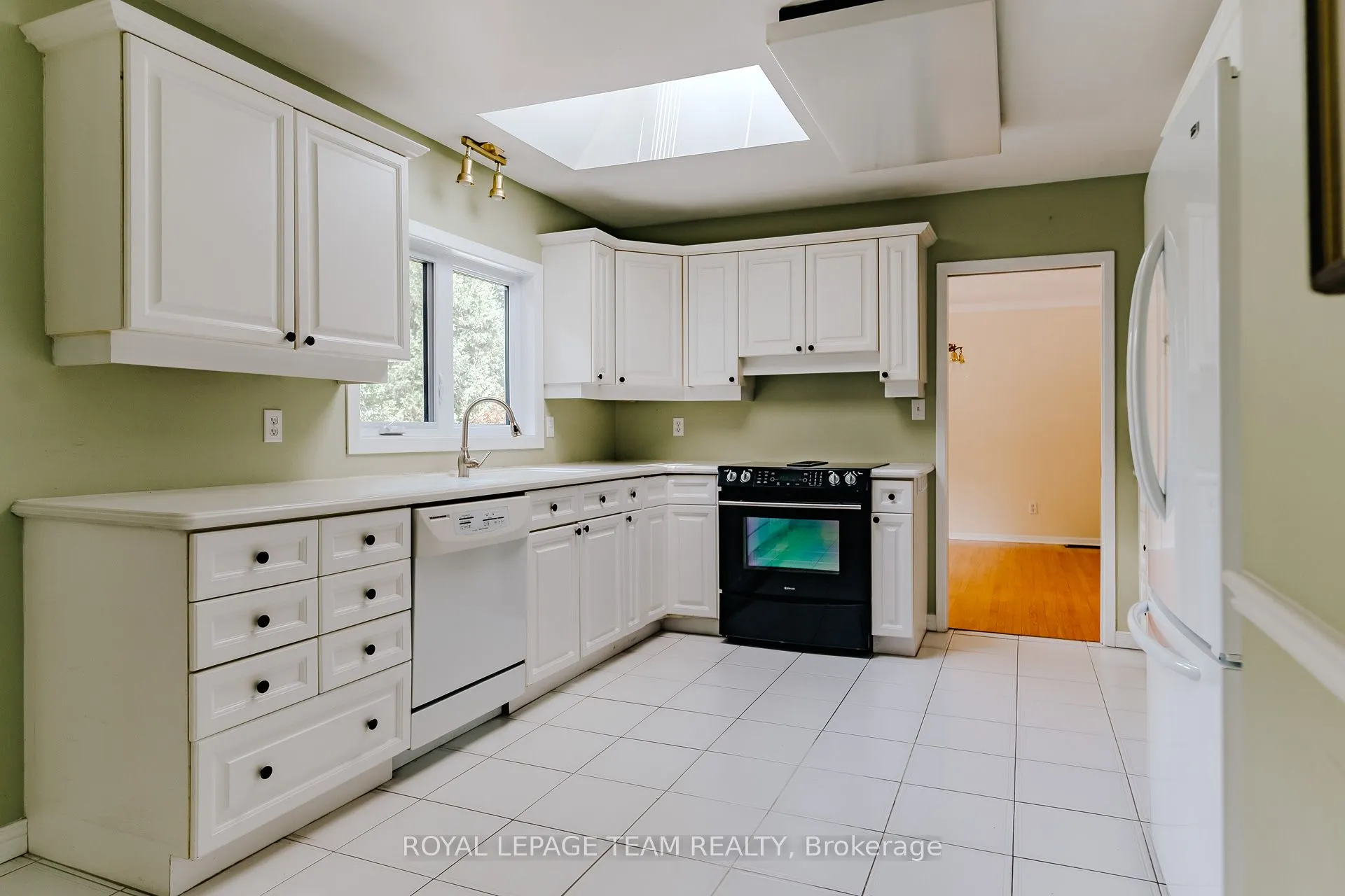 1231 Fairway Drive