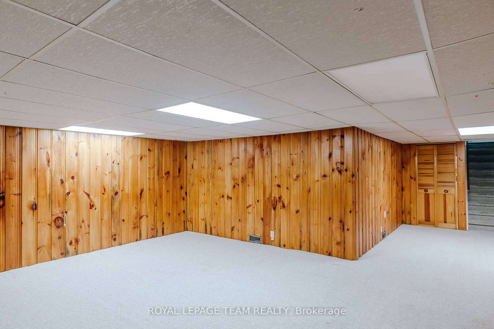 1231 Fairway Drive