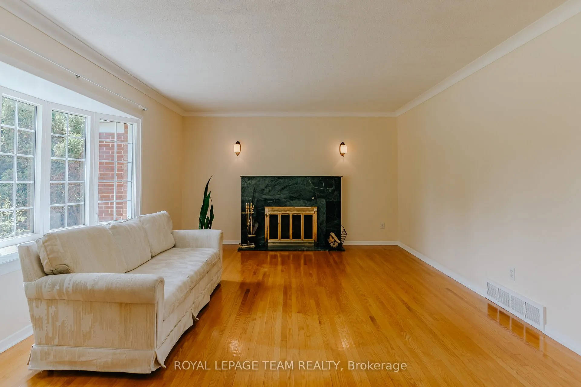 1231 Fairway Drive