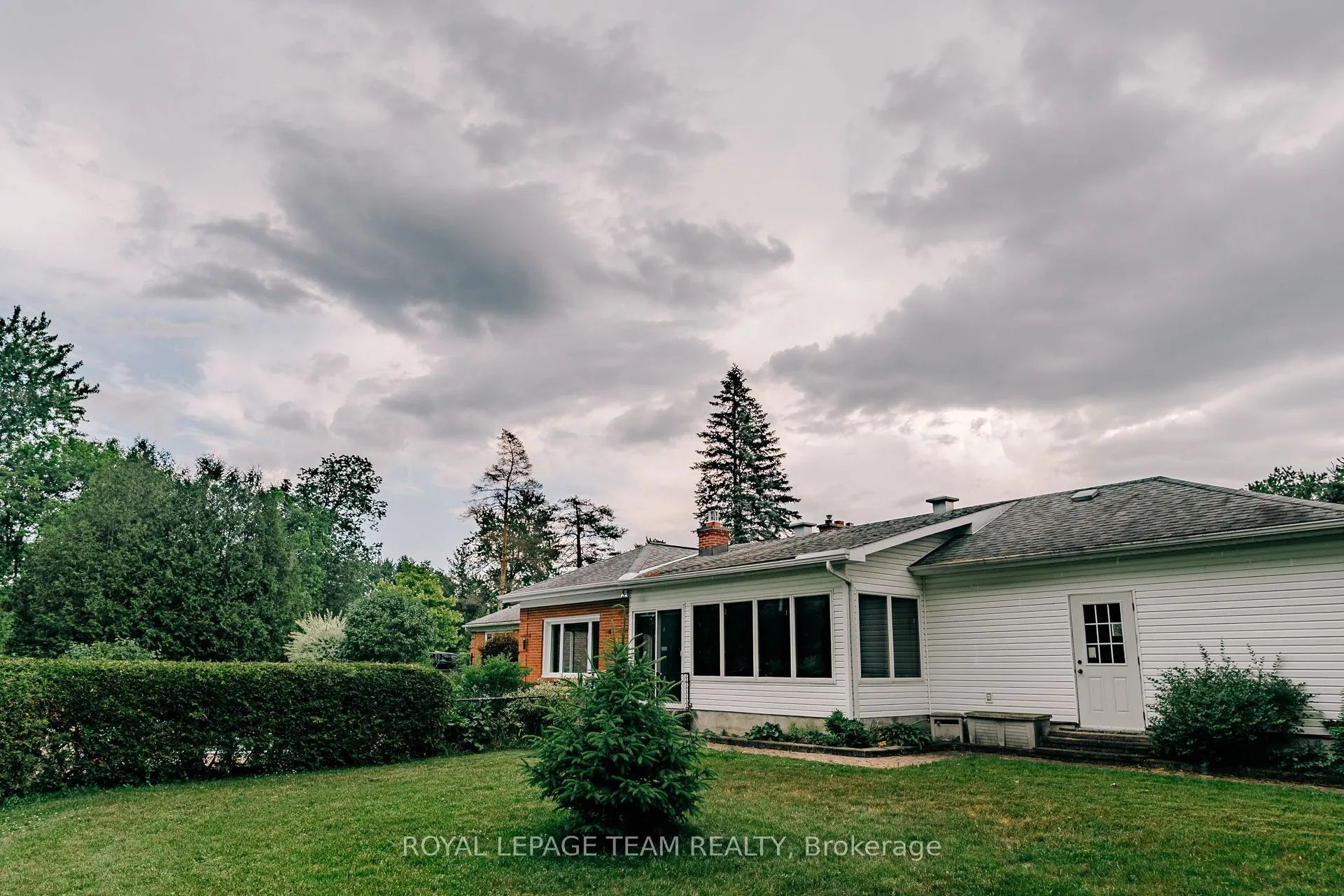 1231 Fairway Drive