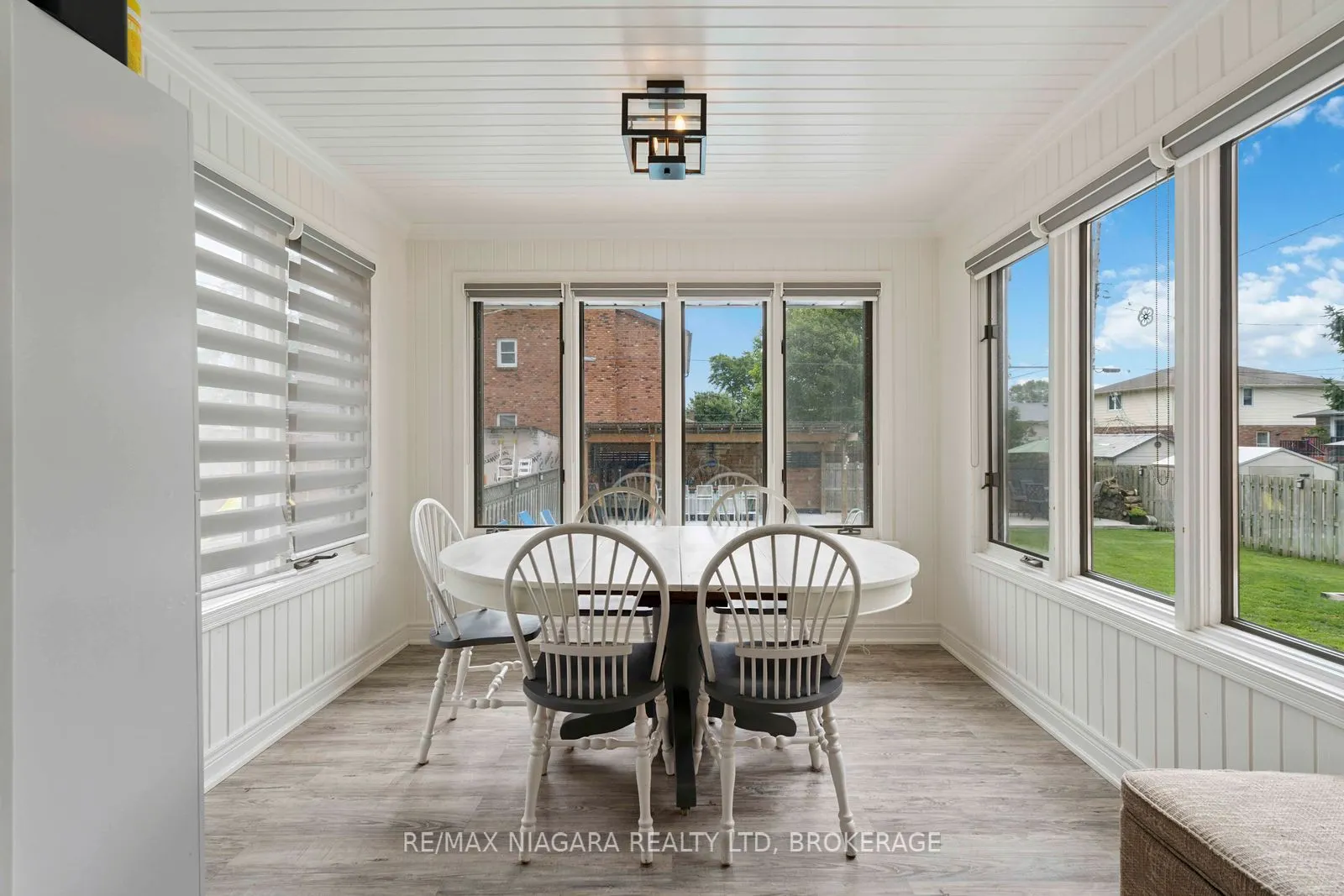 48 Michael Drive S