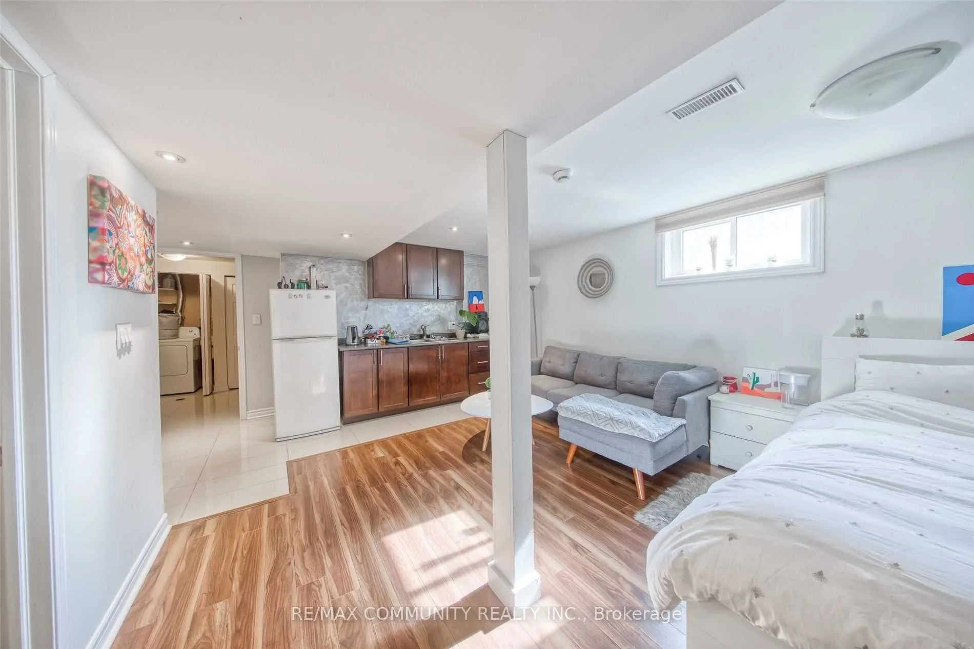 60 Keefer Road