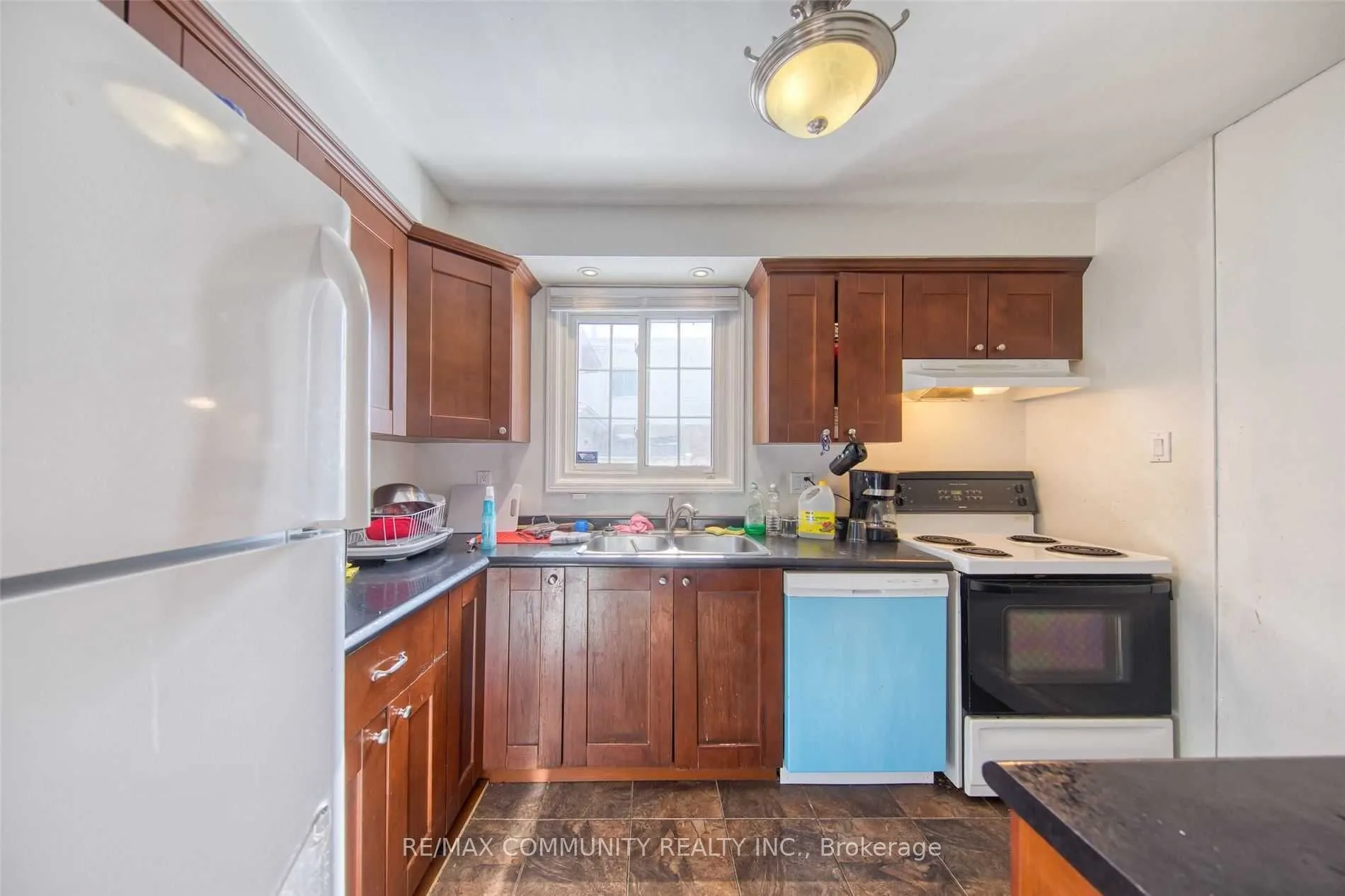 60 Keefer Road