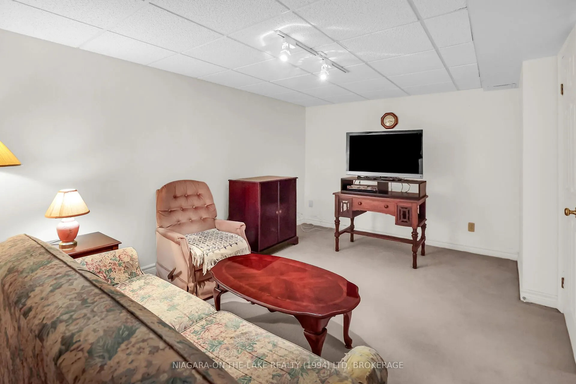 443 Nassau Street, #7