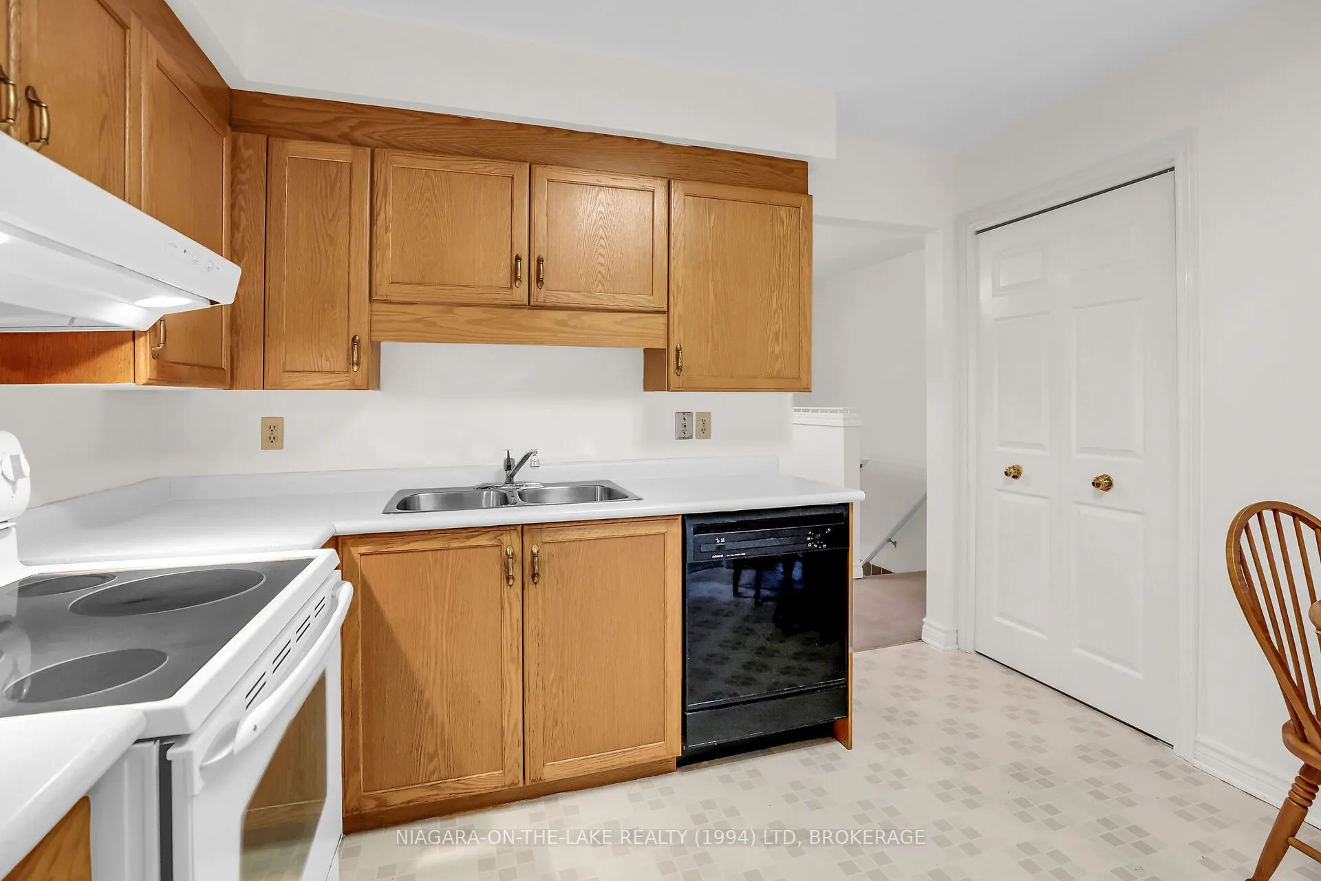 443 Nassau Street, #7