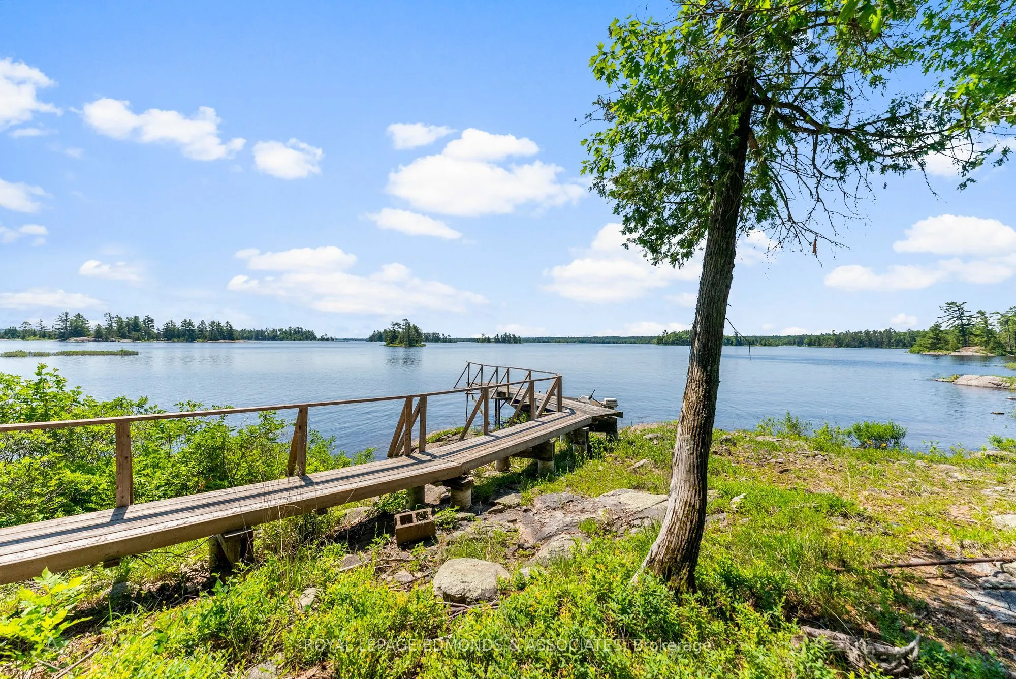 0 Riddell Island