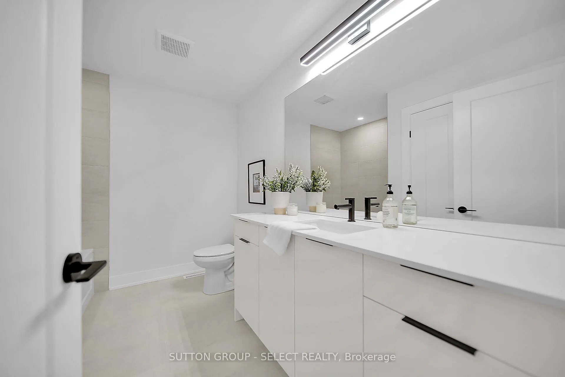 1175 RIVERBEND Road, #30