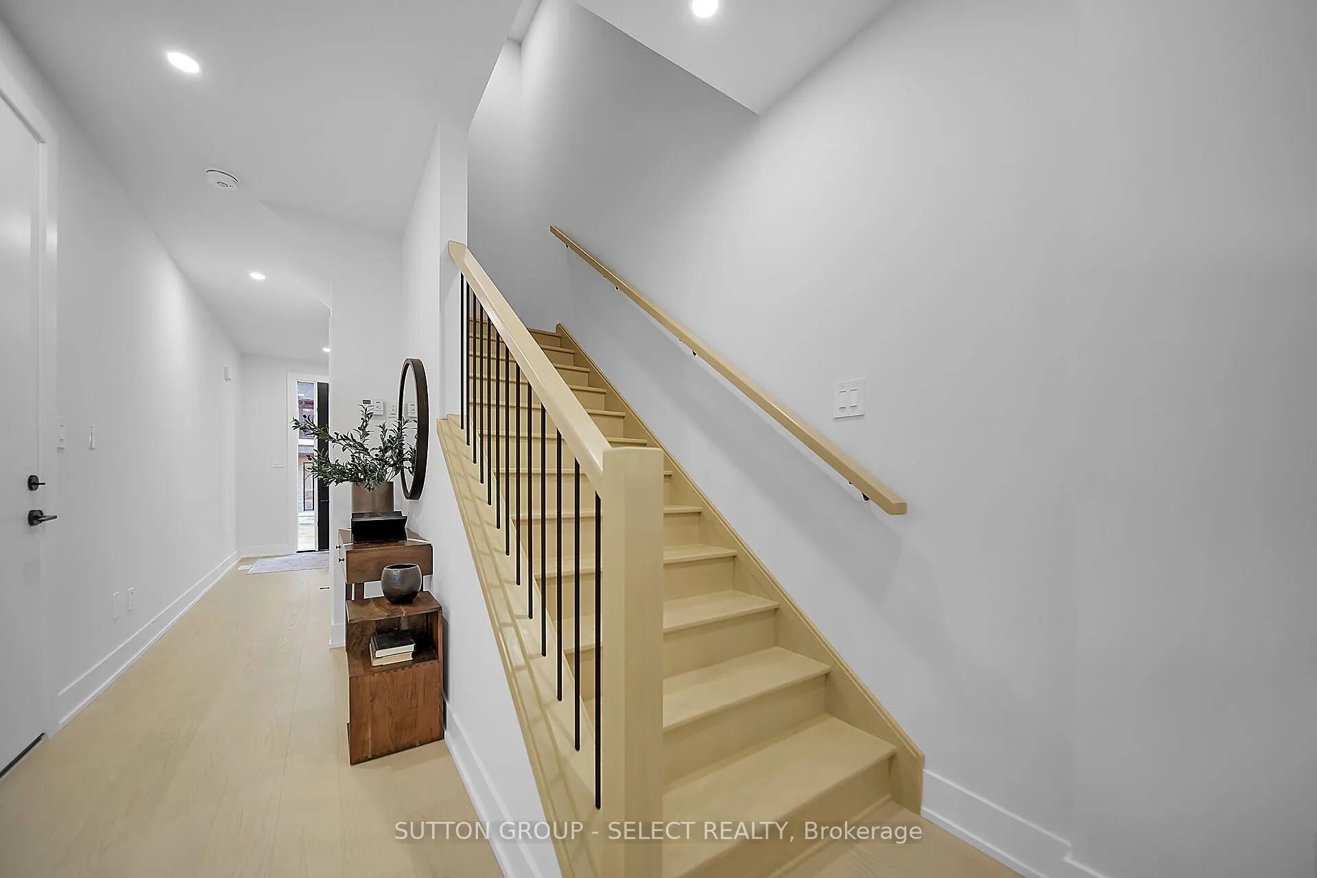1175 RIVERBEND Road, #30