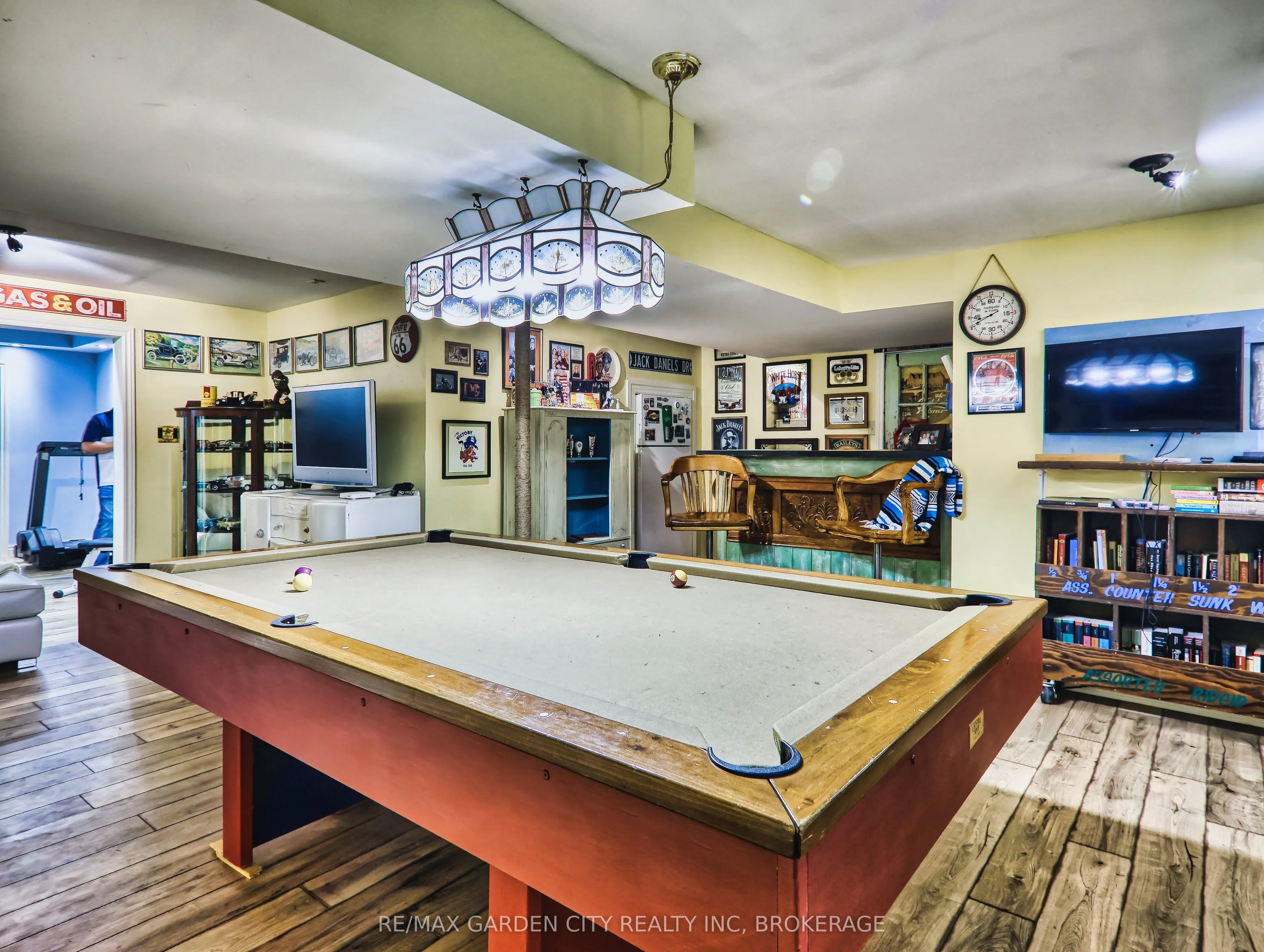 25 Sumner Crescent