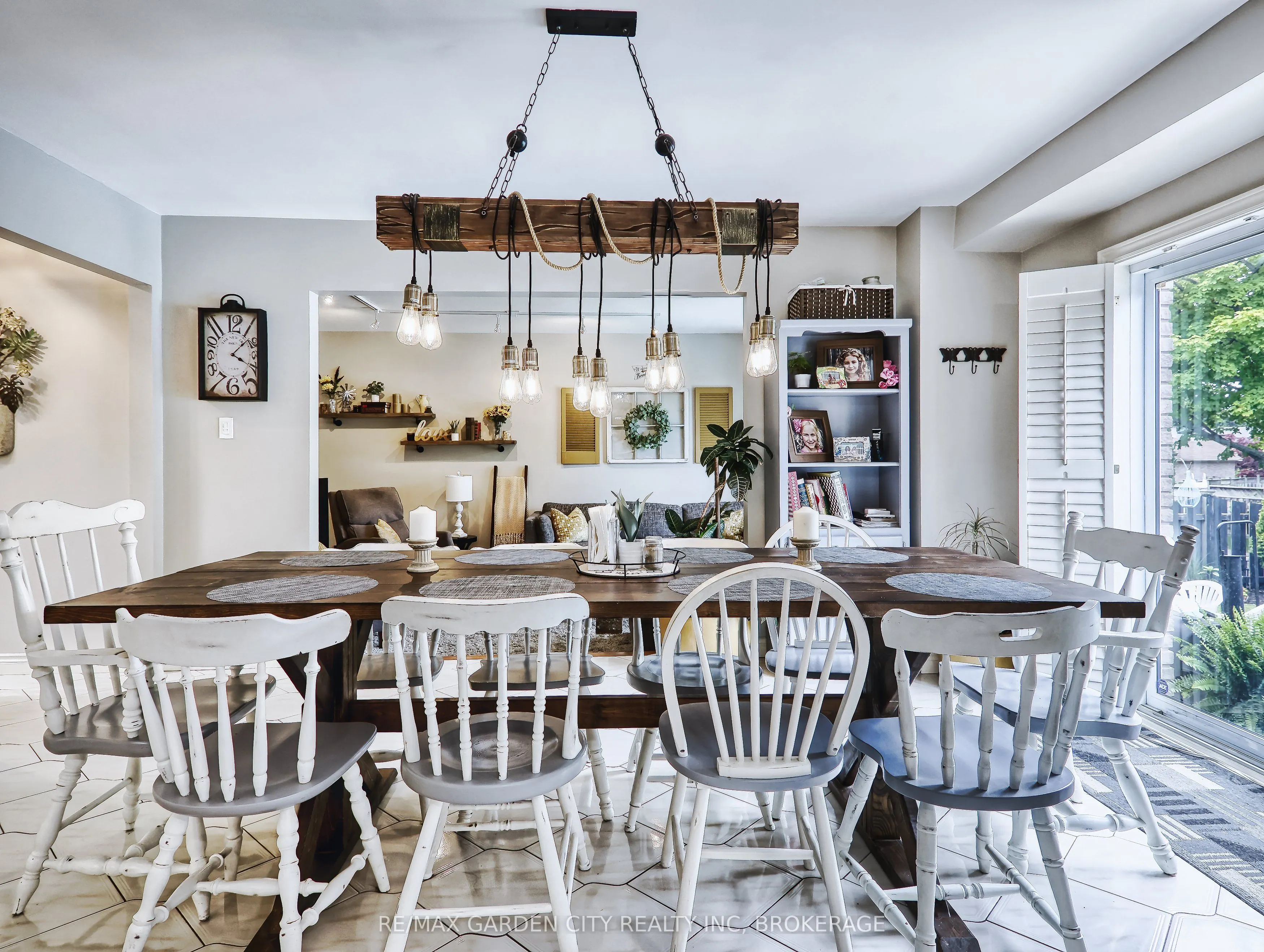 25 Sumner Crescent