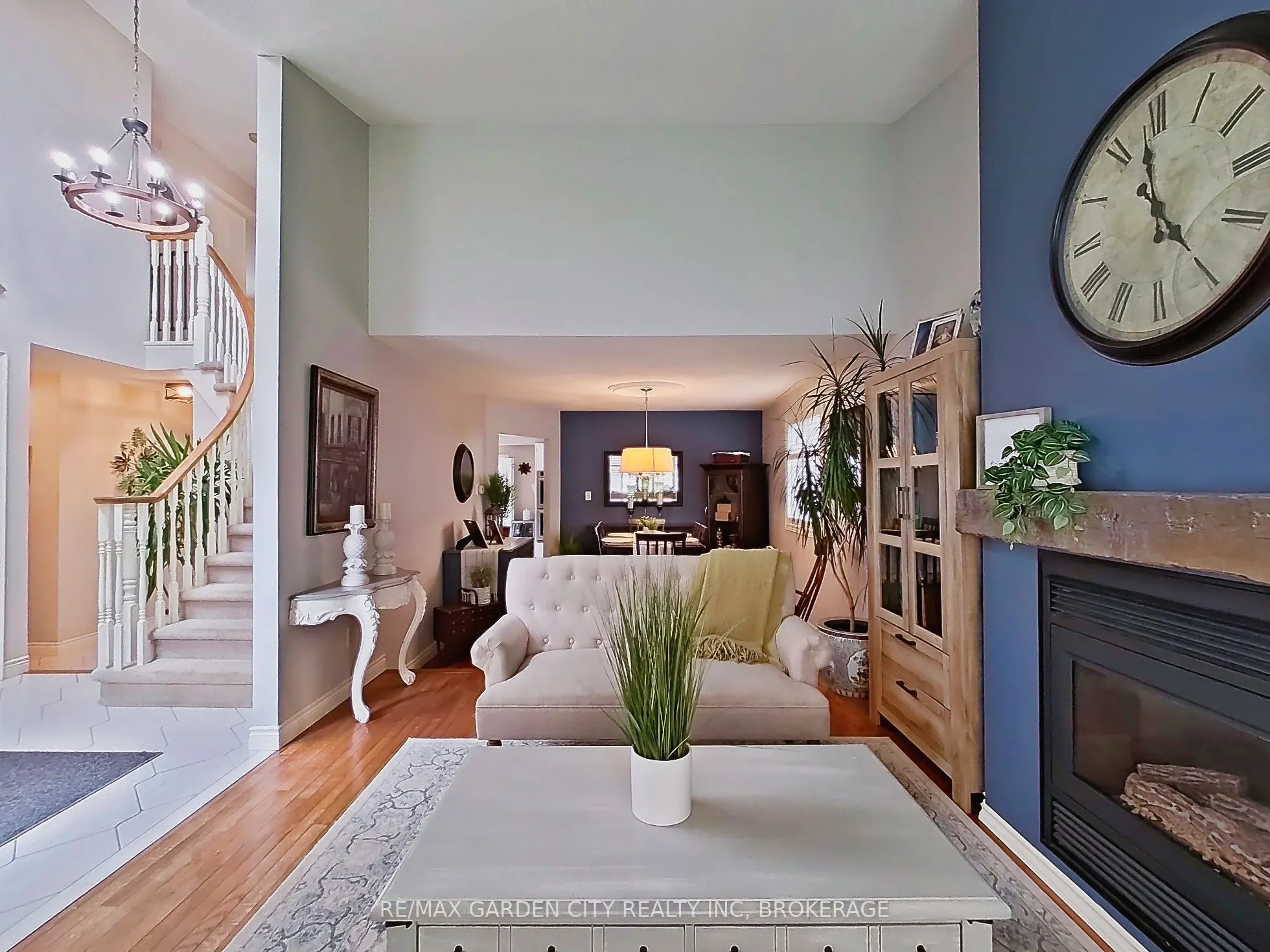 25 Sumner Crescent
