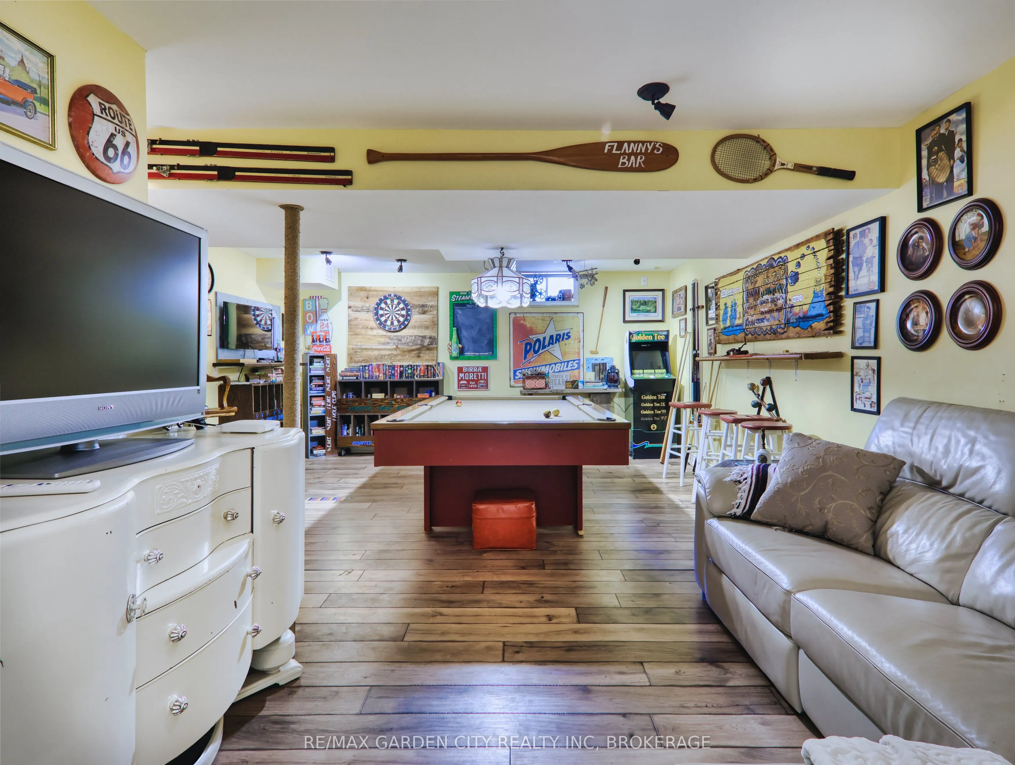 25 Sumner Crescent