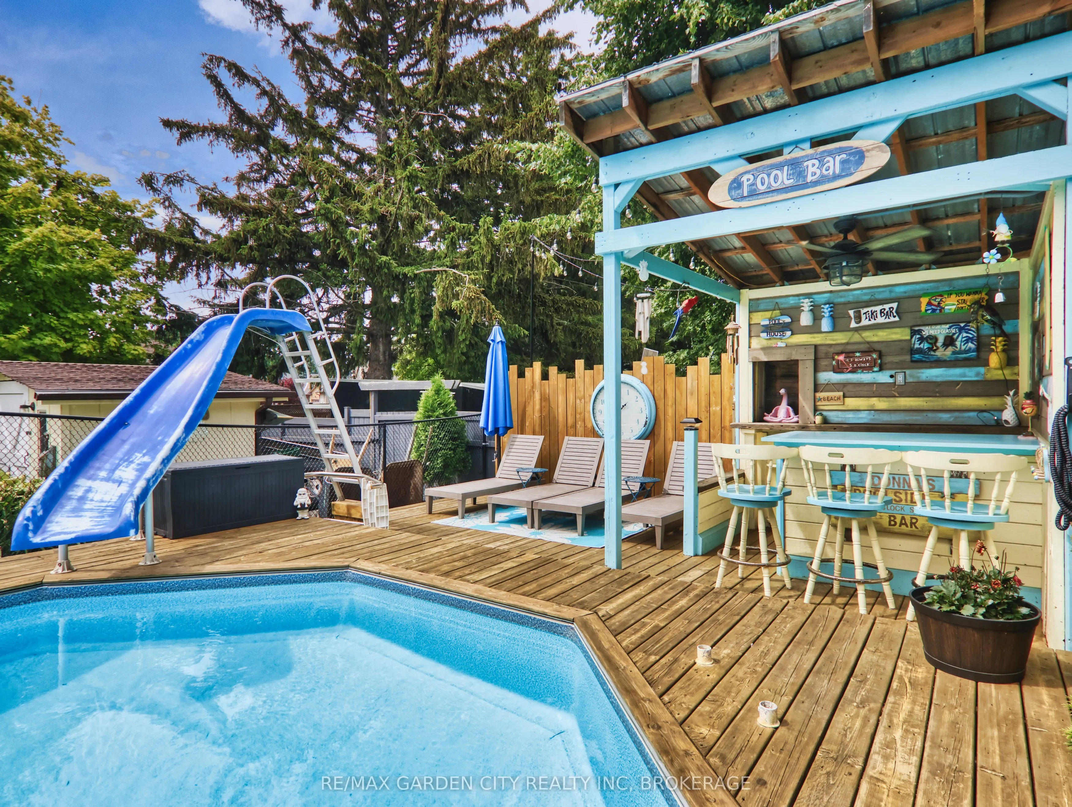 25 Sumner Crescent