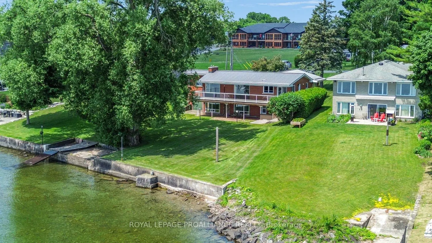1675 County Rd 2 Road W