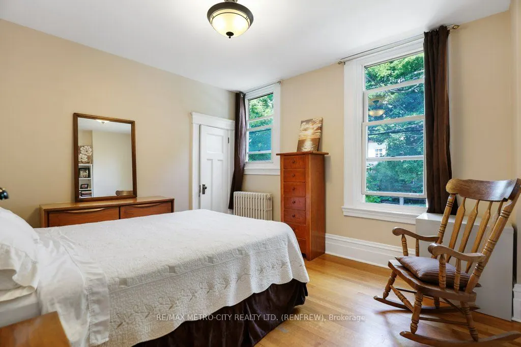 154 Quarry Avenue