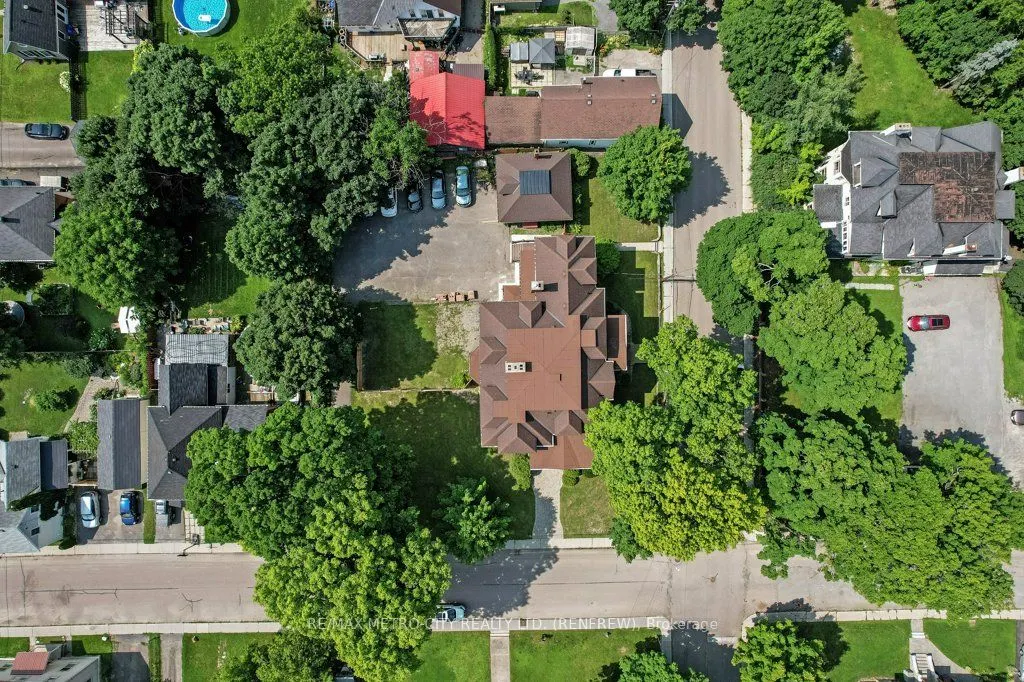154 Quarry Avenue