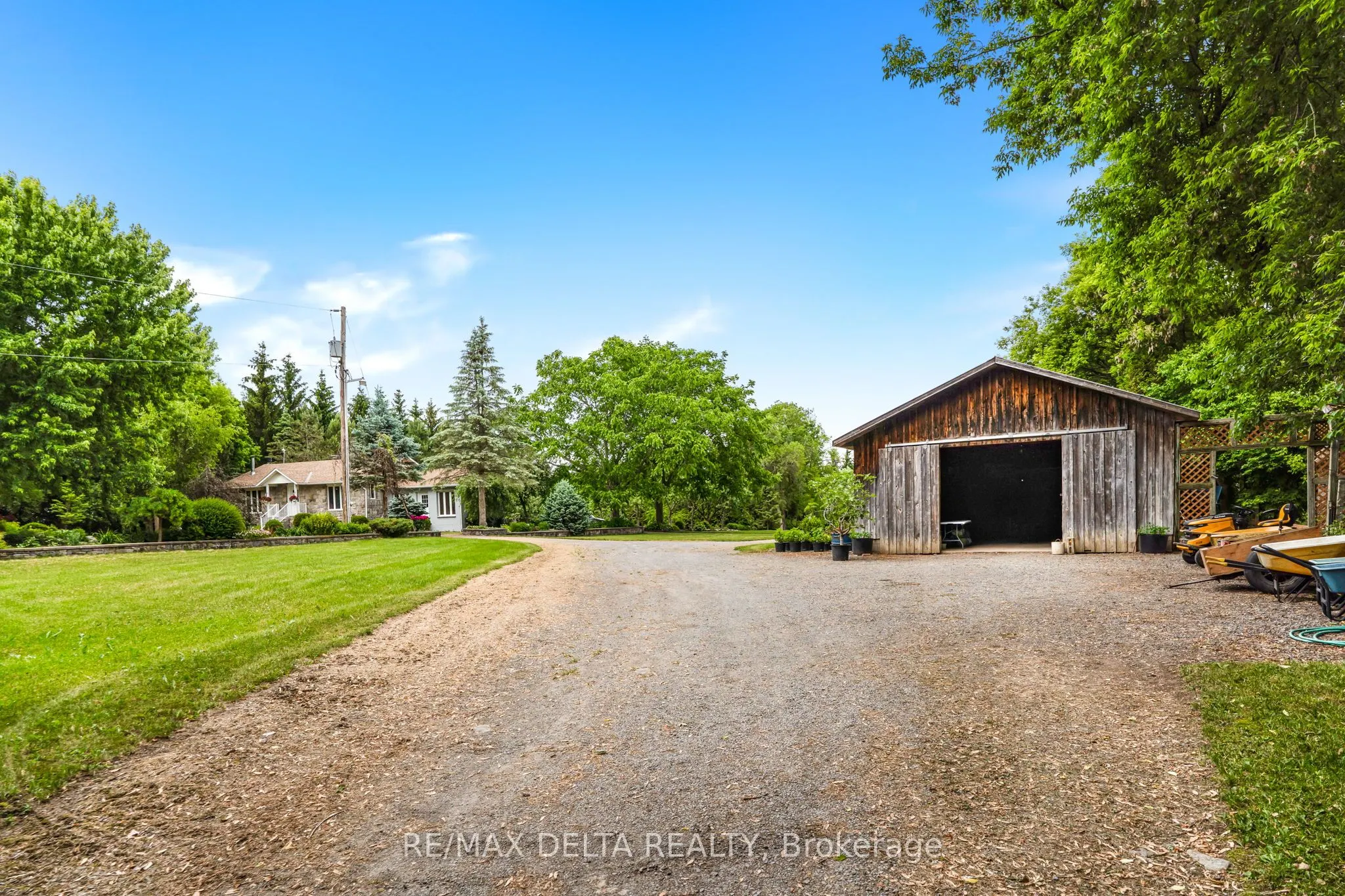 2685 Concession 7 Road