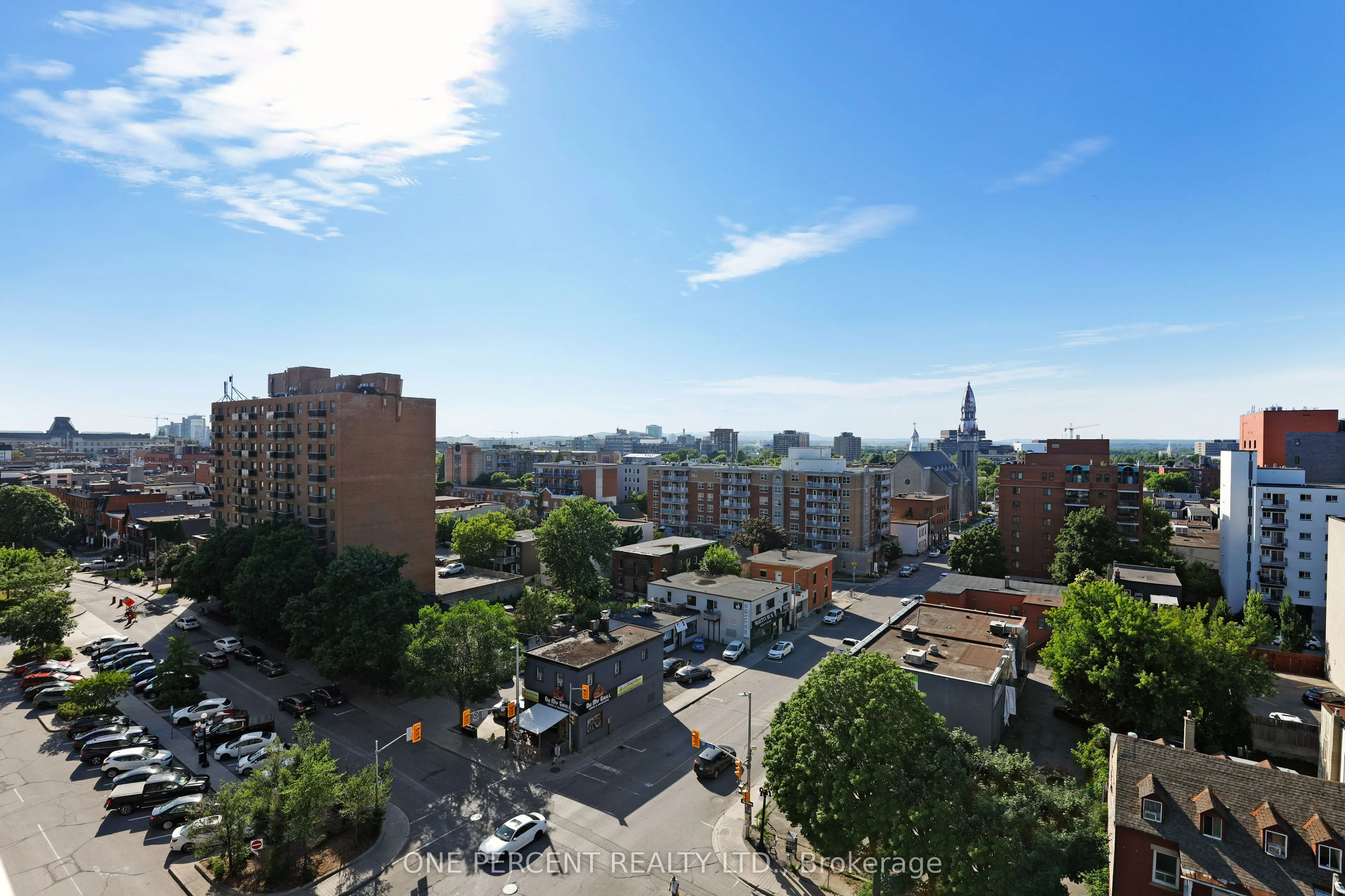 180 York Street, #904