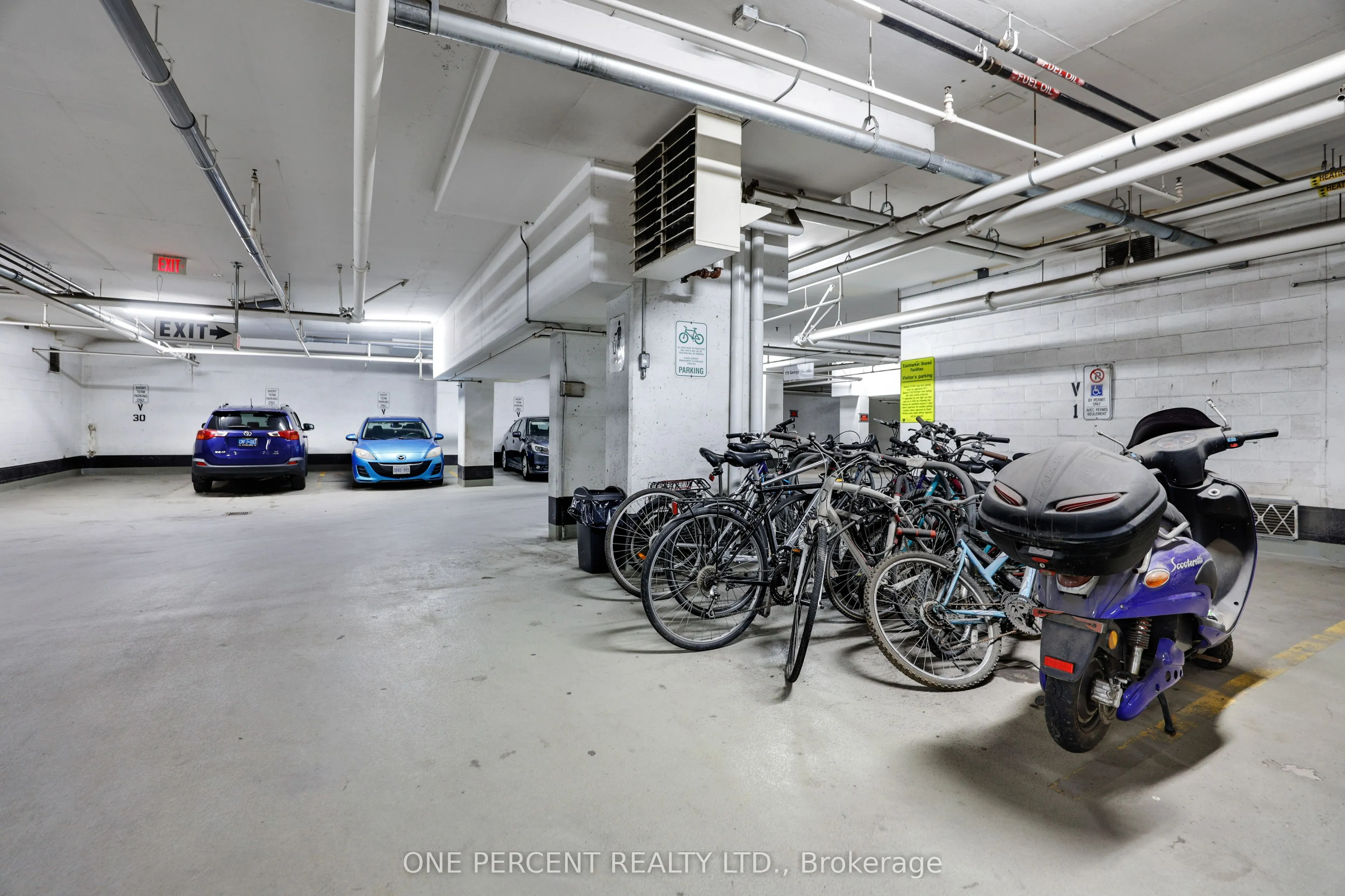 180 York Street, #904