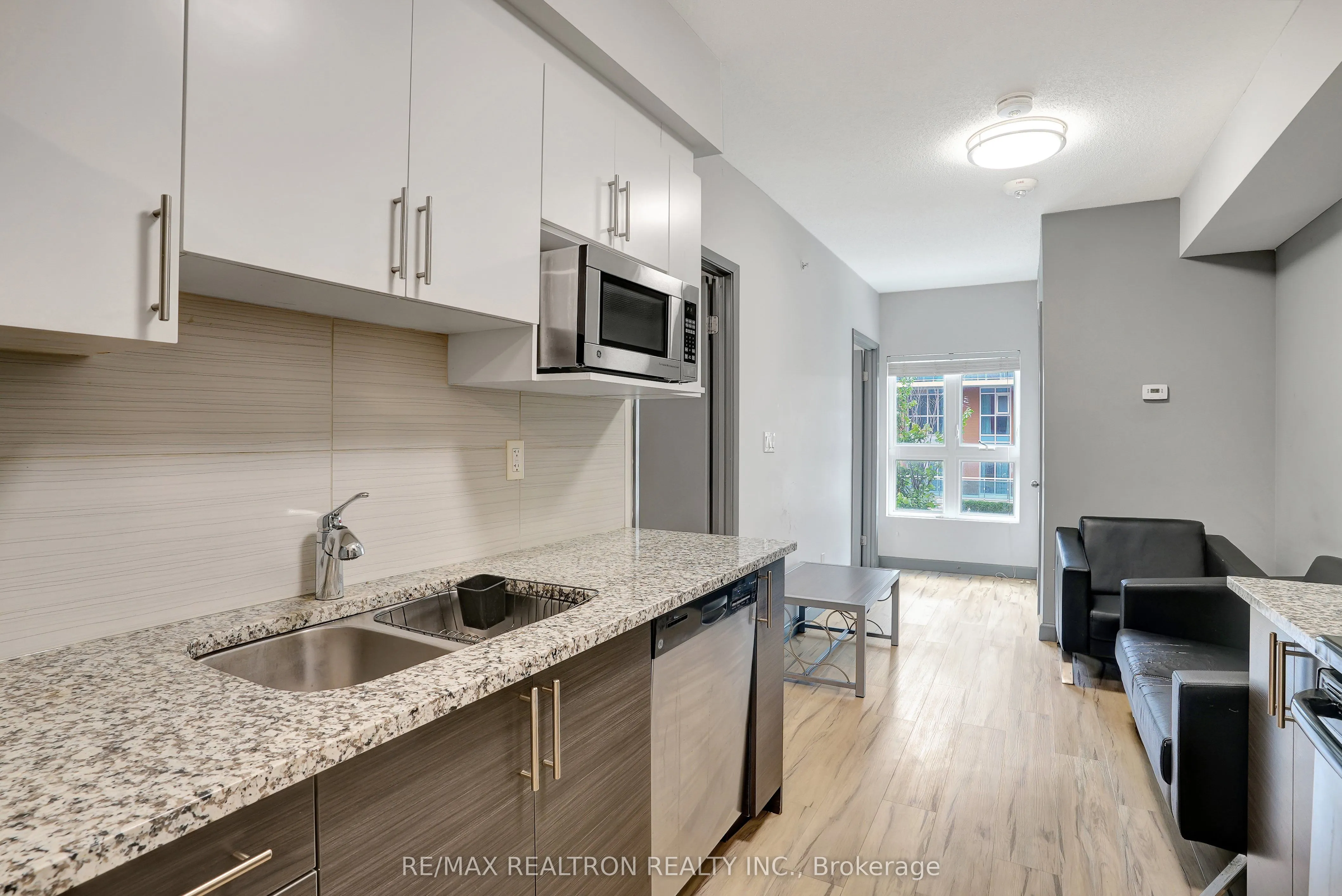 258B Sunview Street, #228
