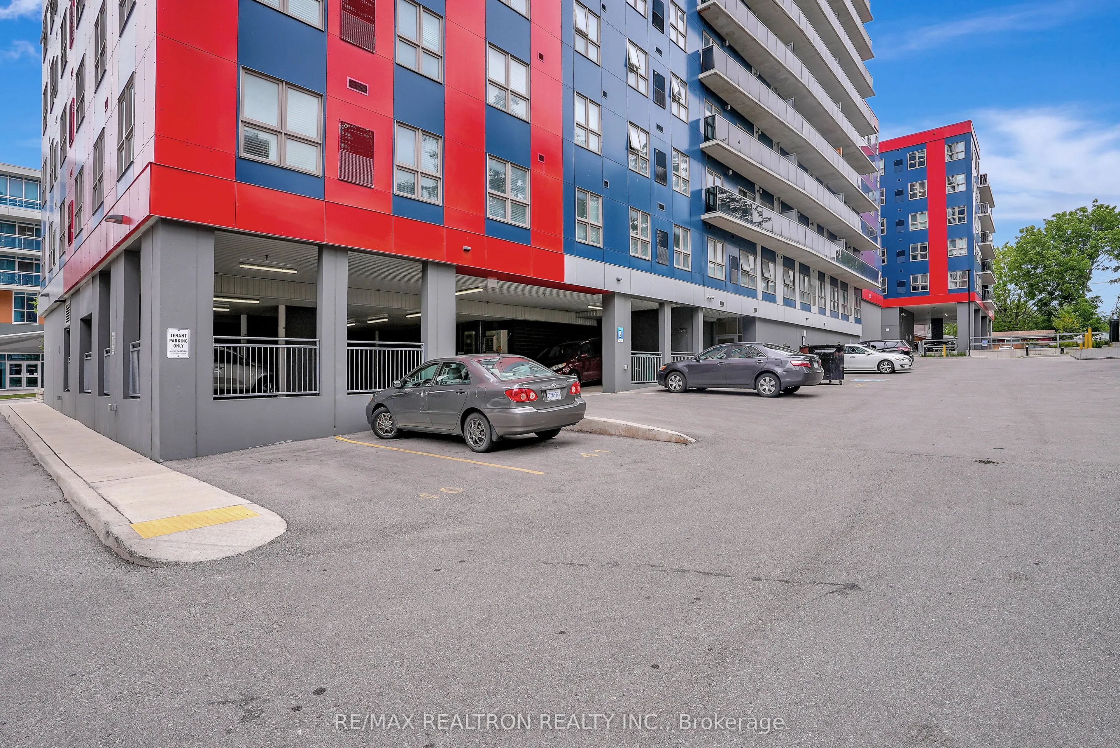 258B Sunview Street, #228