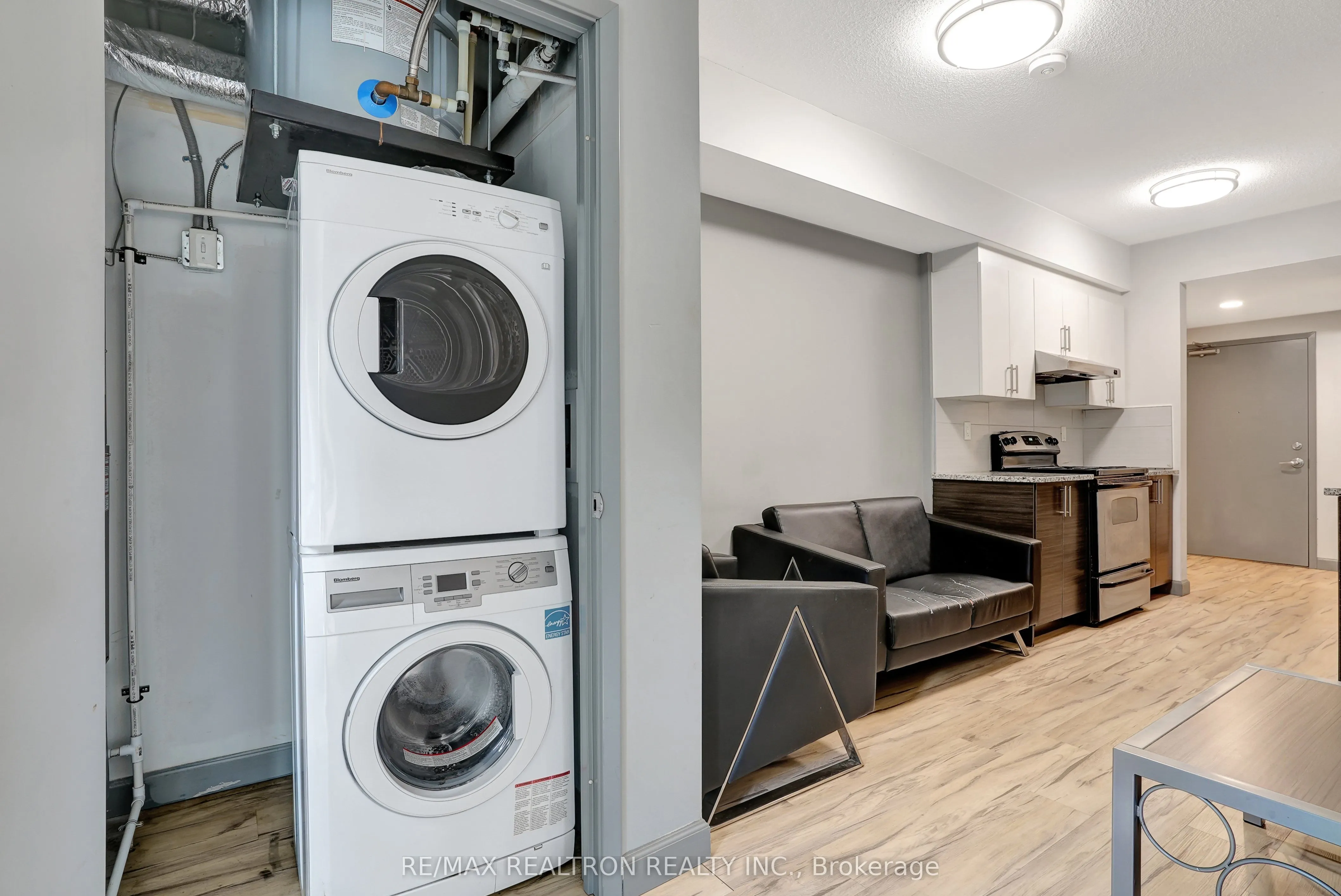 258B Sunview Street, #228