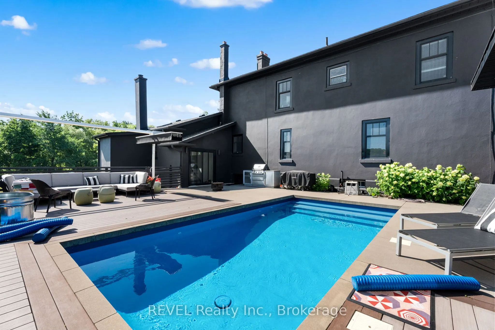 3543 King Street