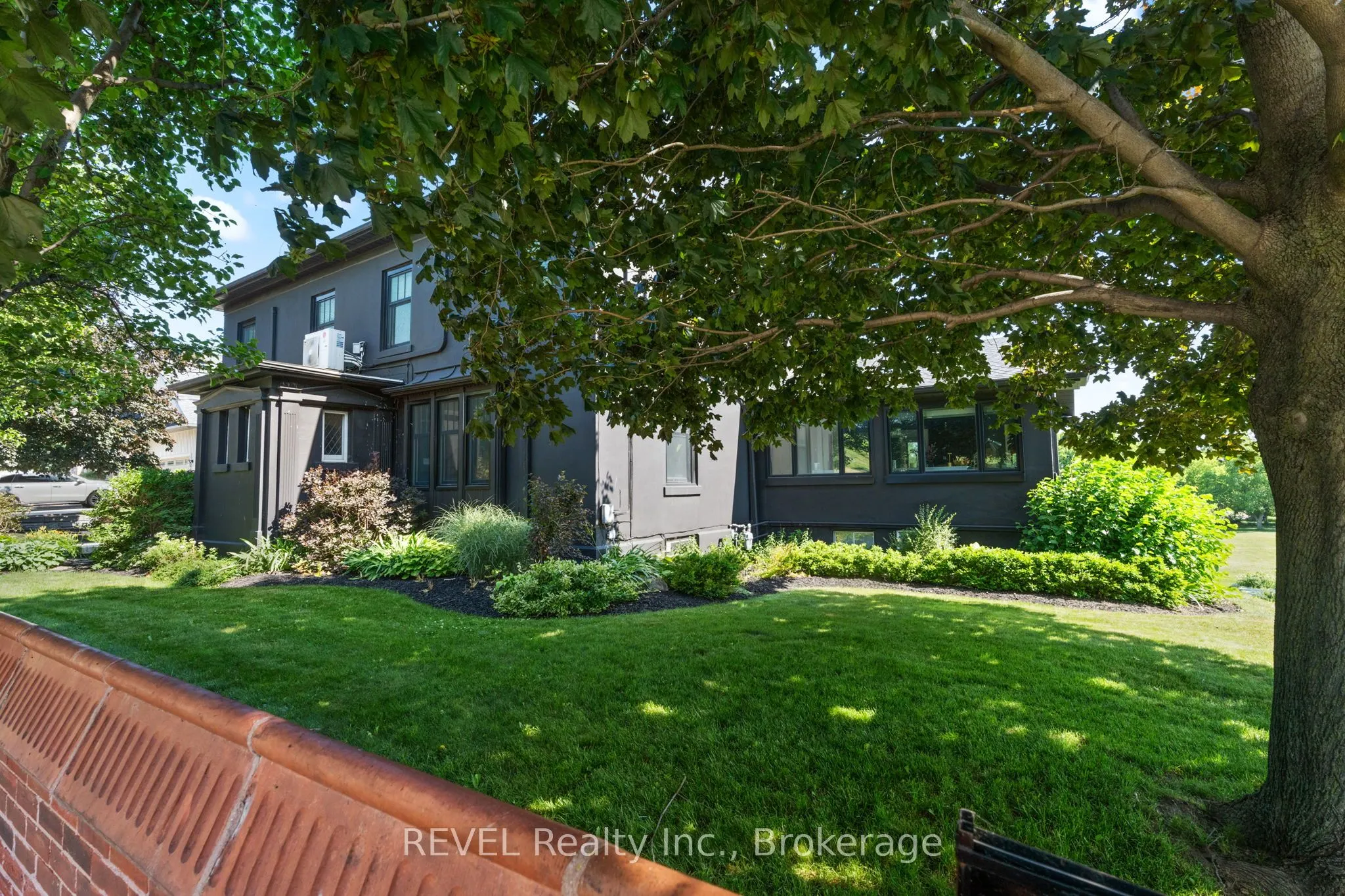 3543 King Street