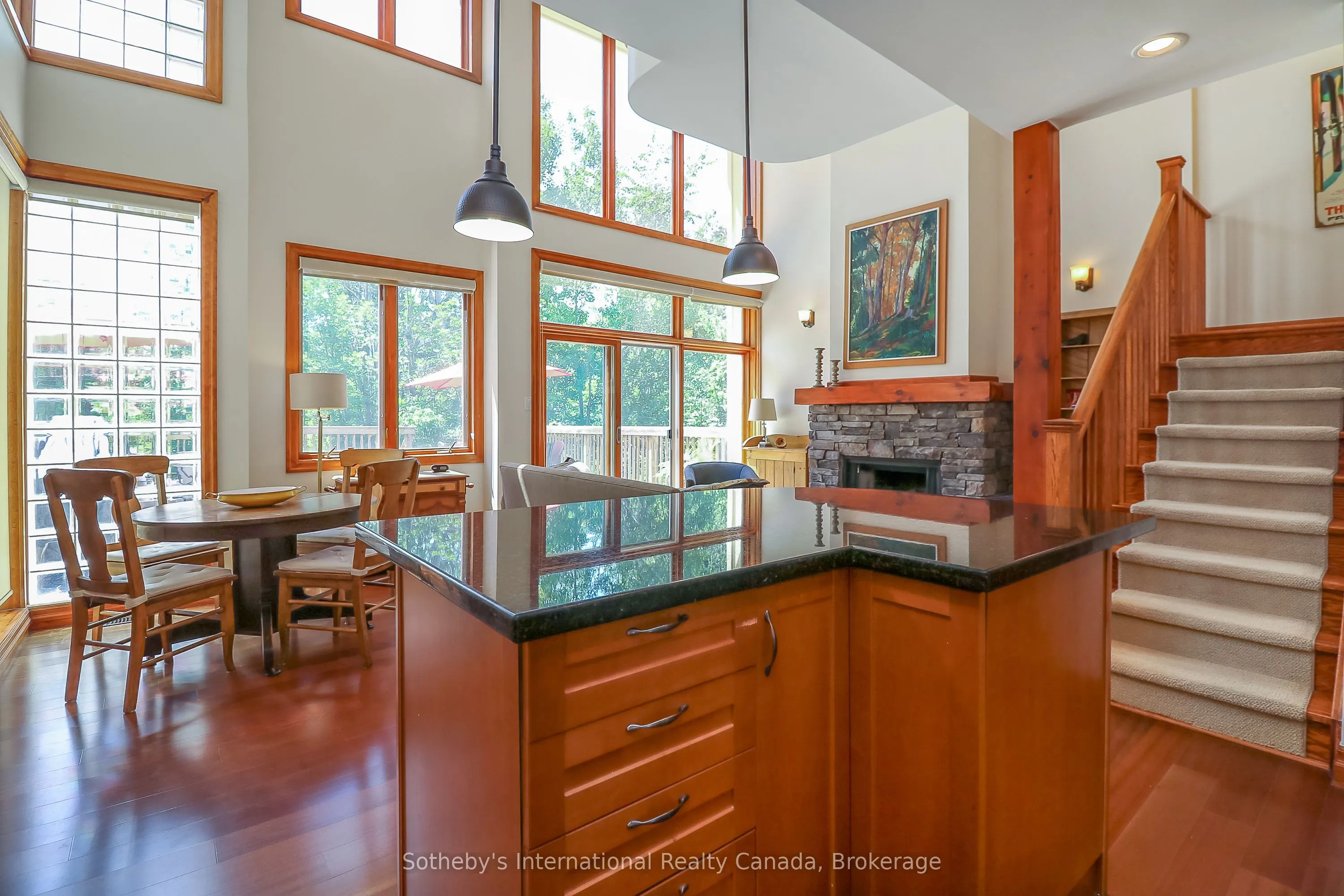 224 Blueski George Crescent, #16