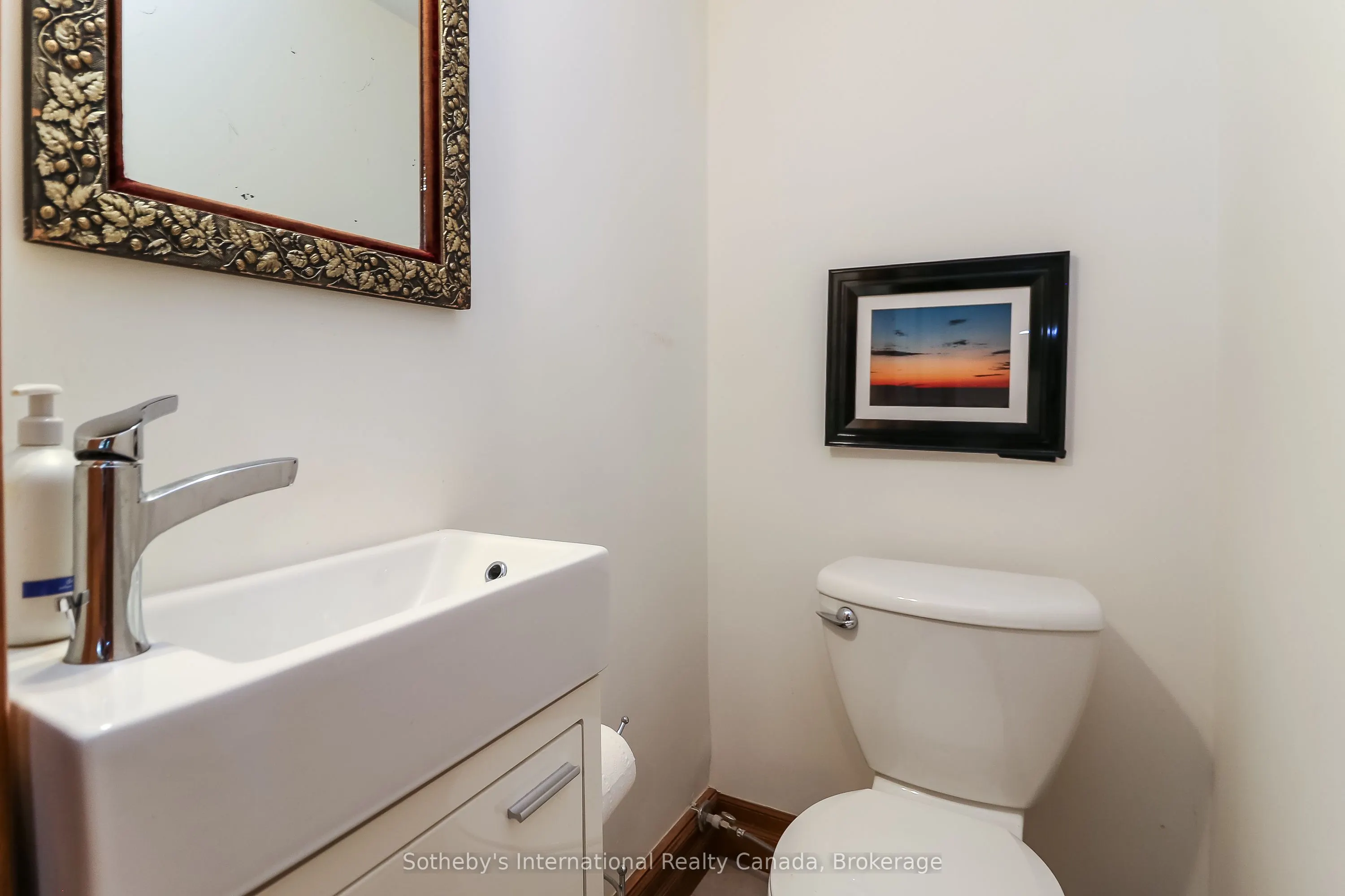 224 Blueski George Crescent, #16