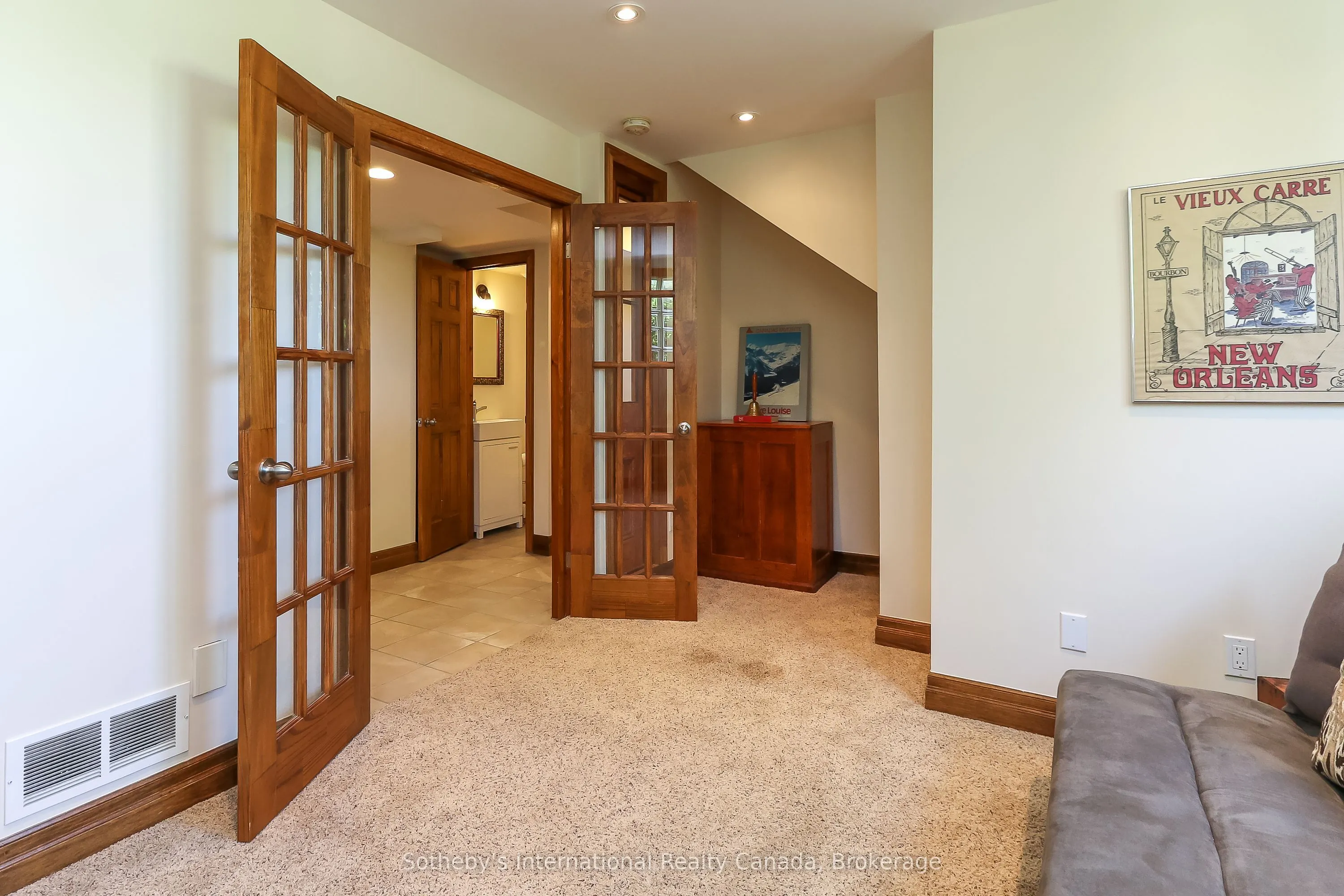 224 Blueski George Crescent, #16