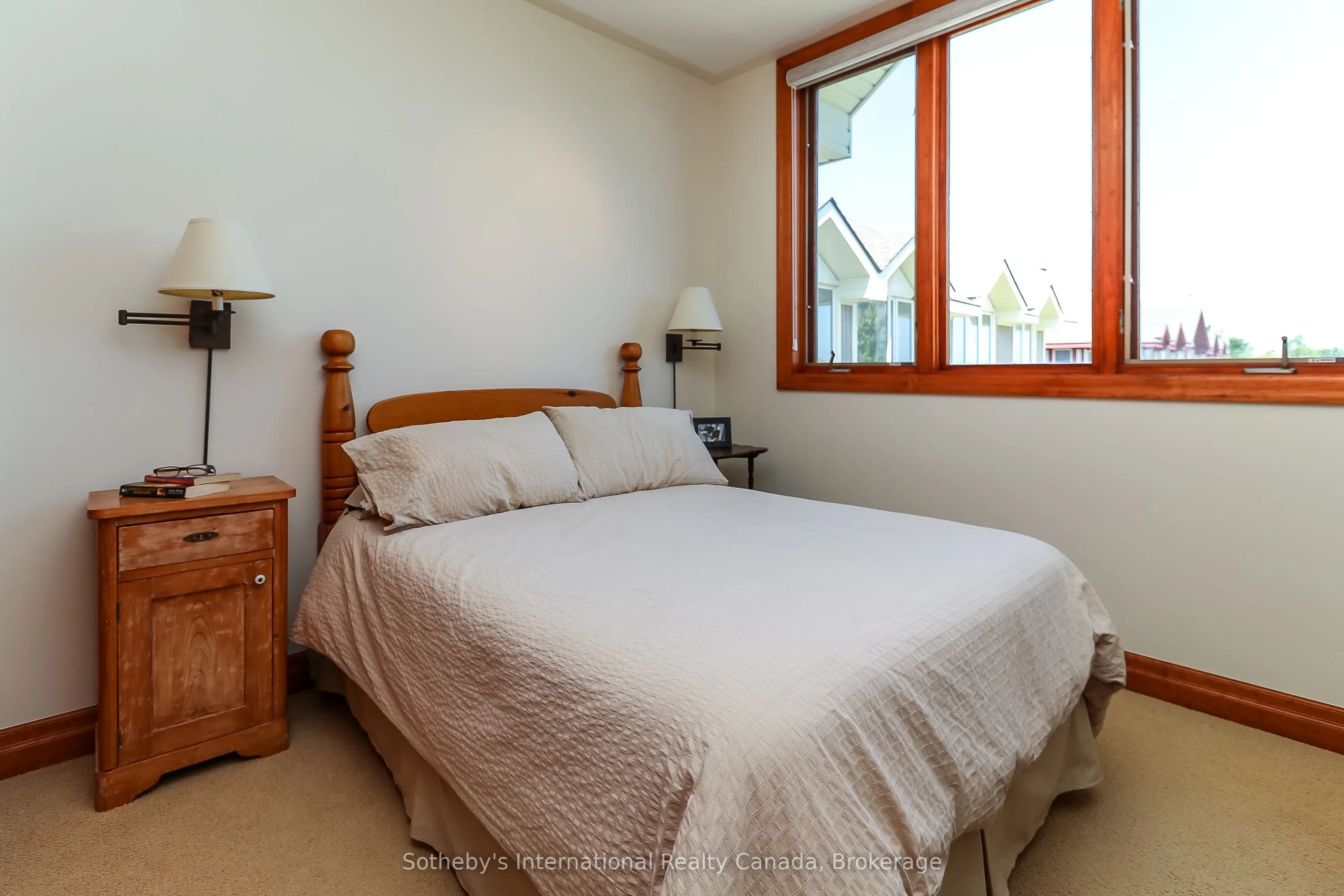 224 Blueski George Crescent, #16