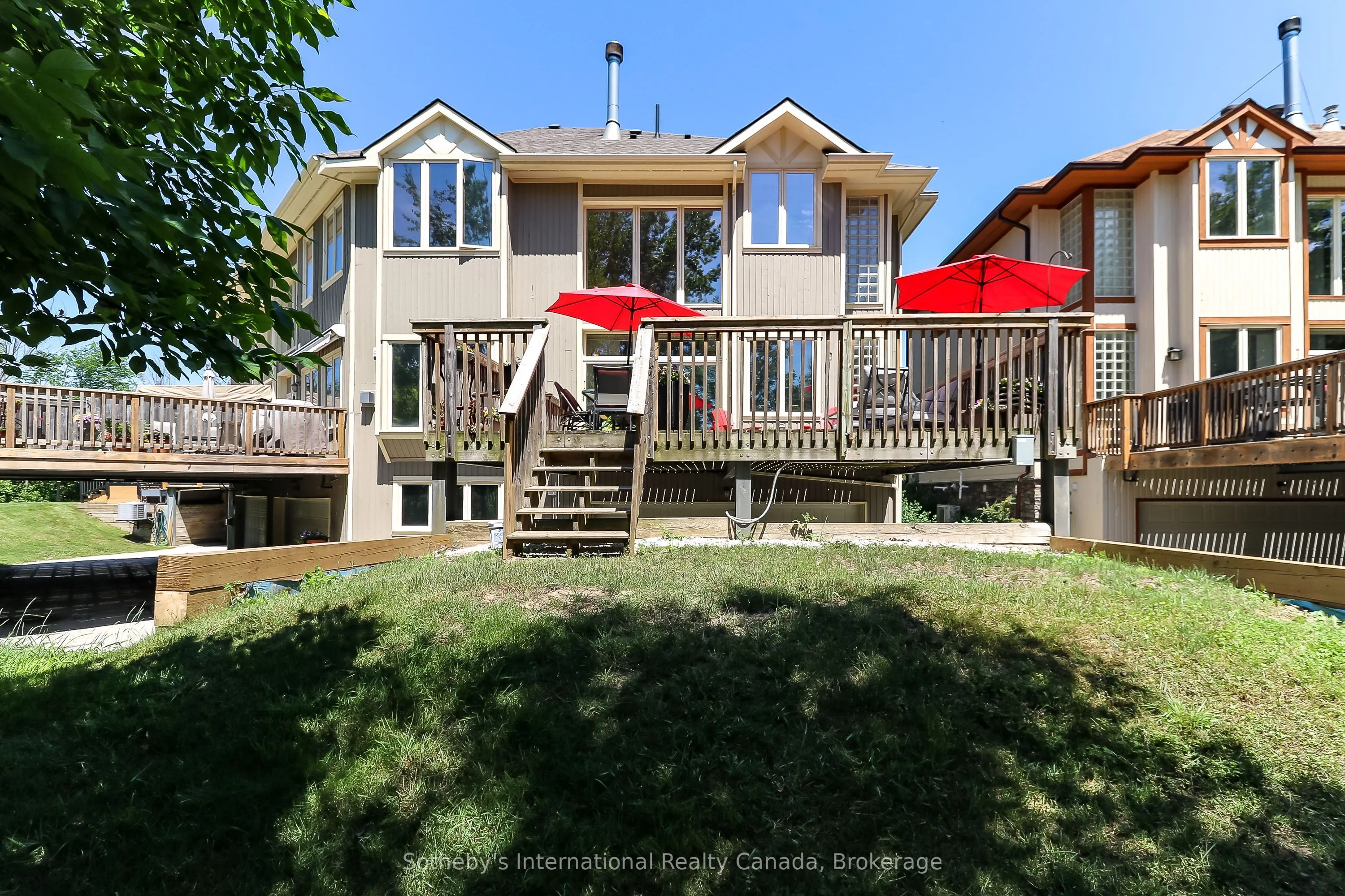 224 Blueski George Crescent, #16