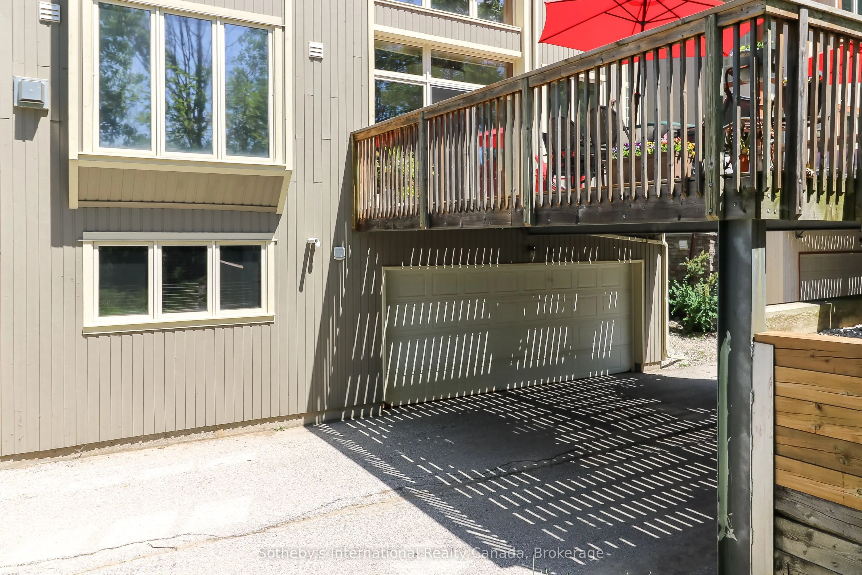 224 Blueski George Crescent, #16