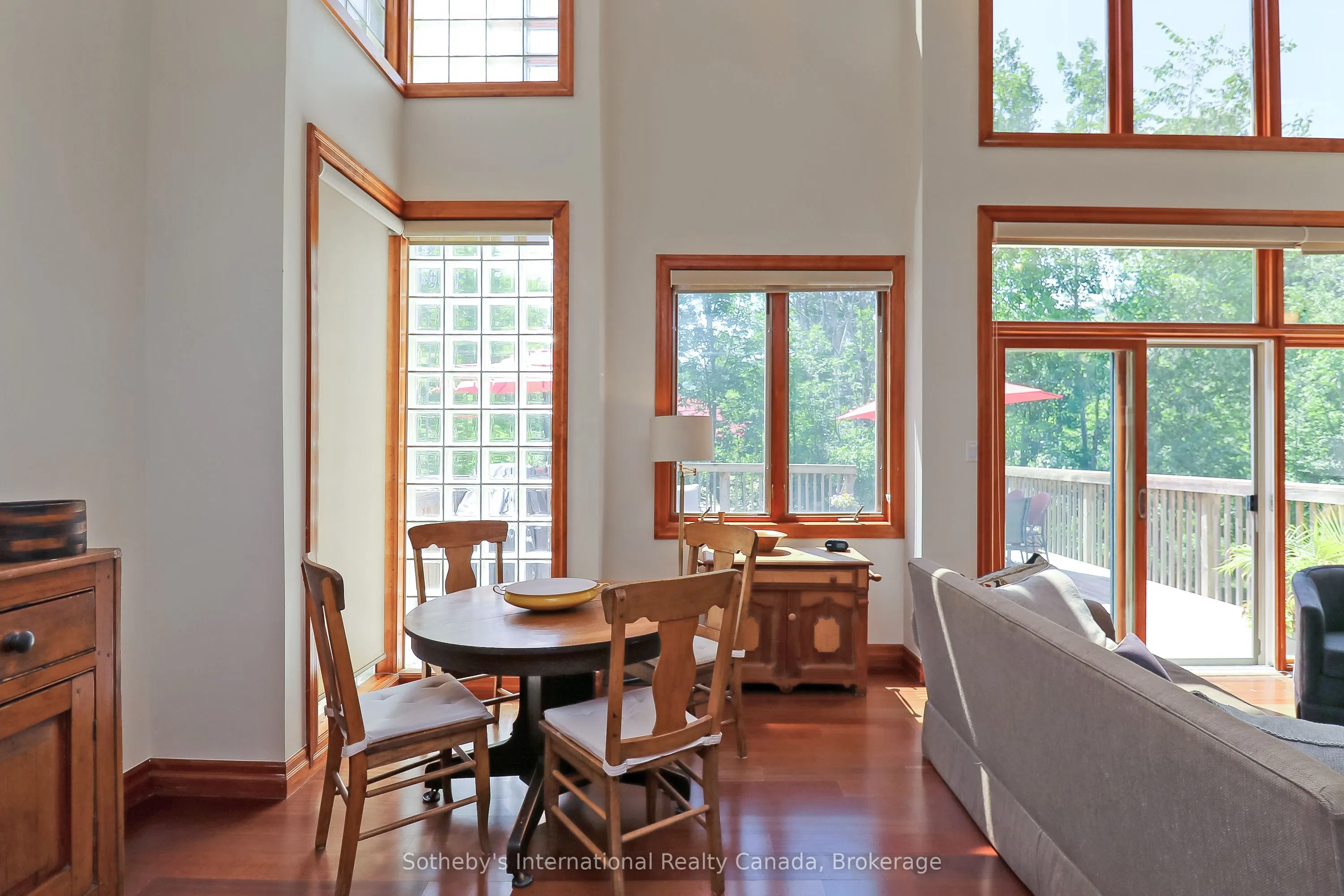 224 Blueski George Crescent, #16