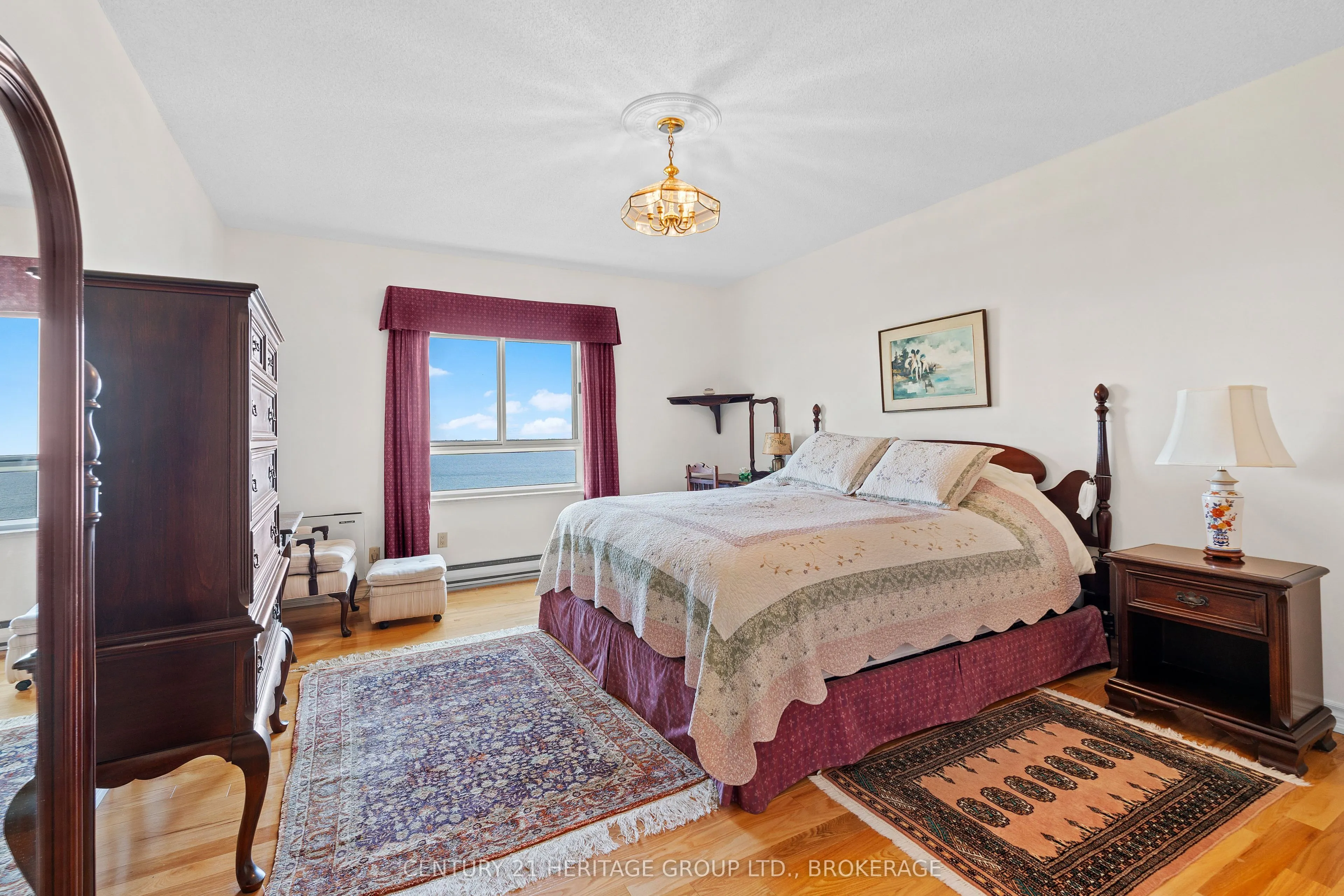 1000 King Street W, #1404