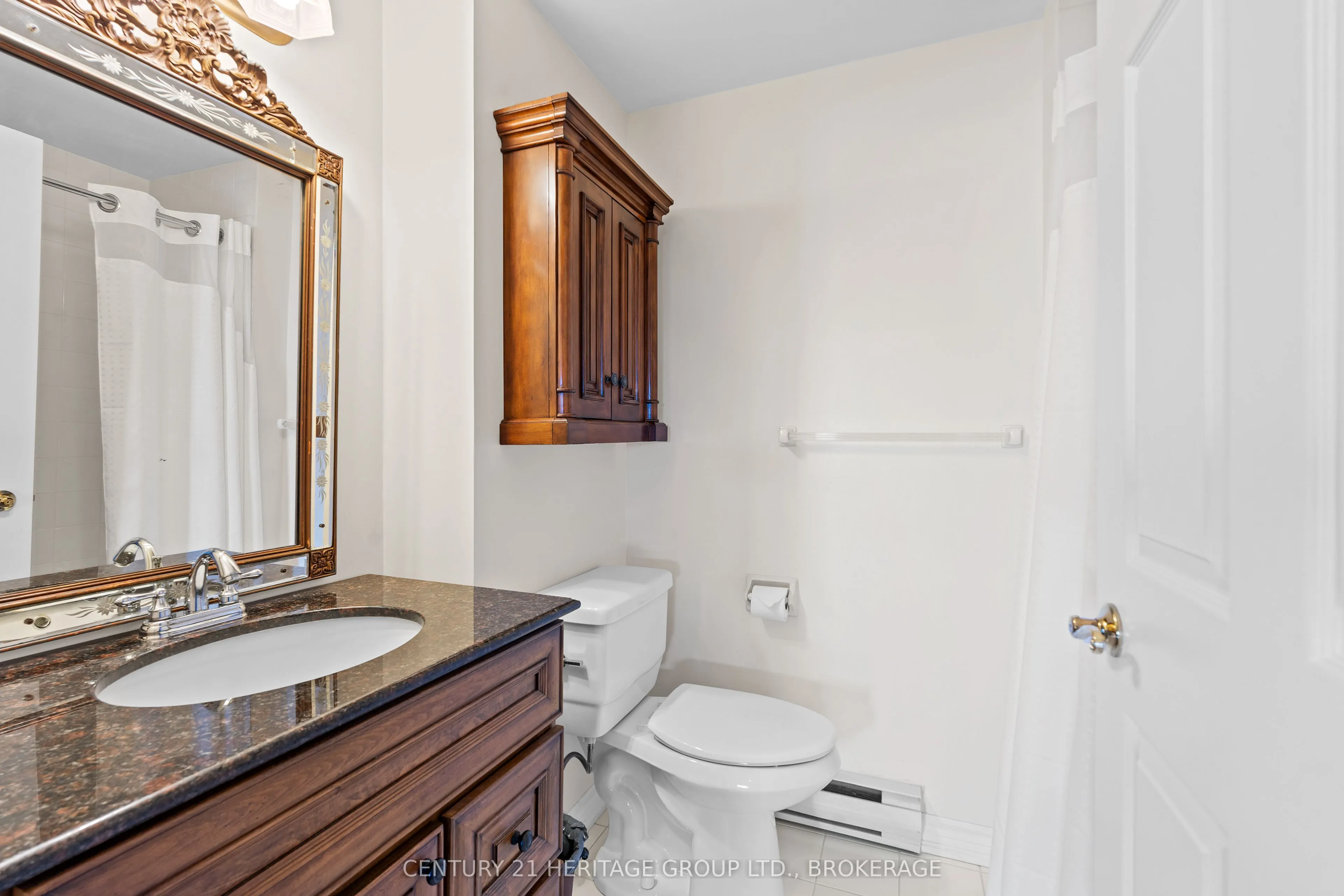 1000 King Street W, #1404