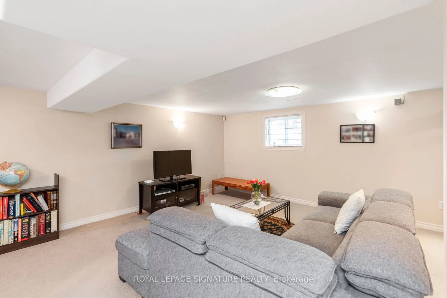 58 Centennial Parkway S