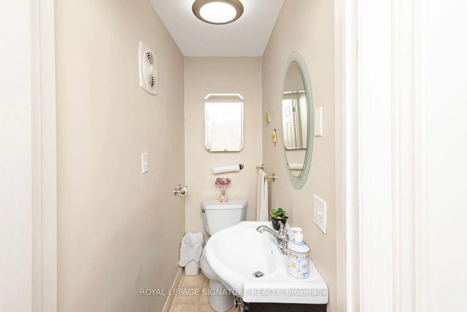 58 Centennial Parkway S