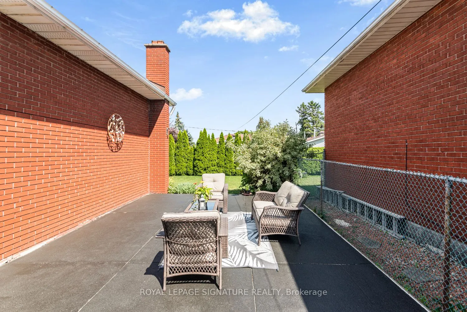 58 Centennial Parkway S